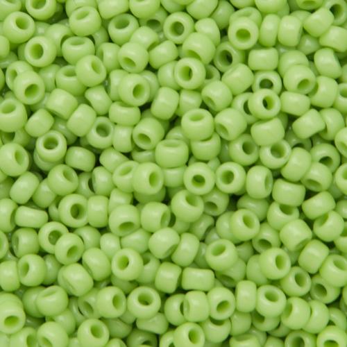 rocaille toho seed beads 8/0 opaque sour apple (44) | 10gr