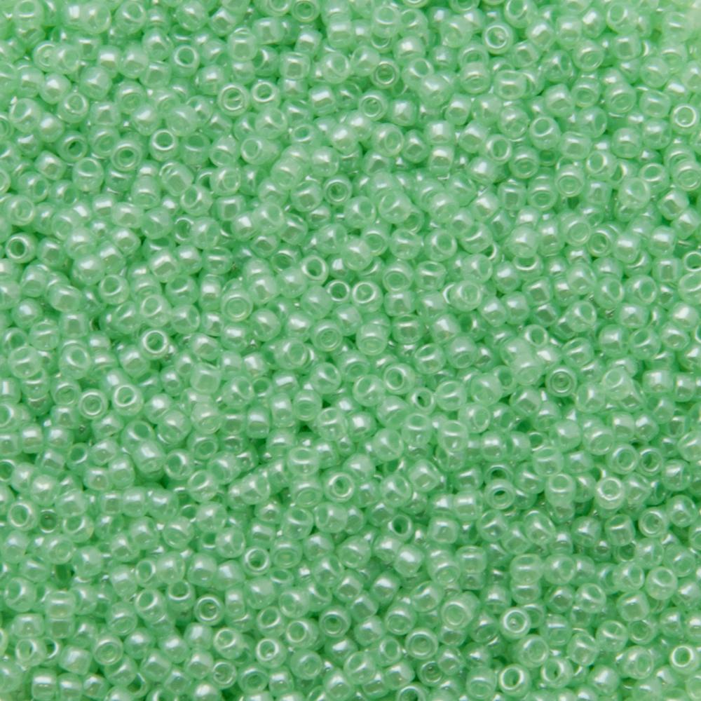 rocaille toho seed beads 15/0 - ceylon celery (144) | 10gr