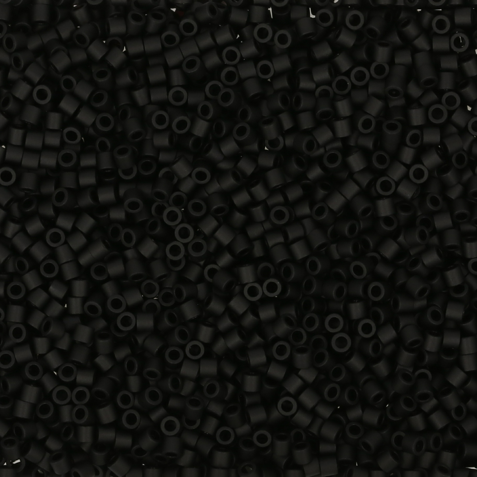 miyuki delica 15/0 - matte black | 5gr