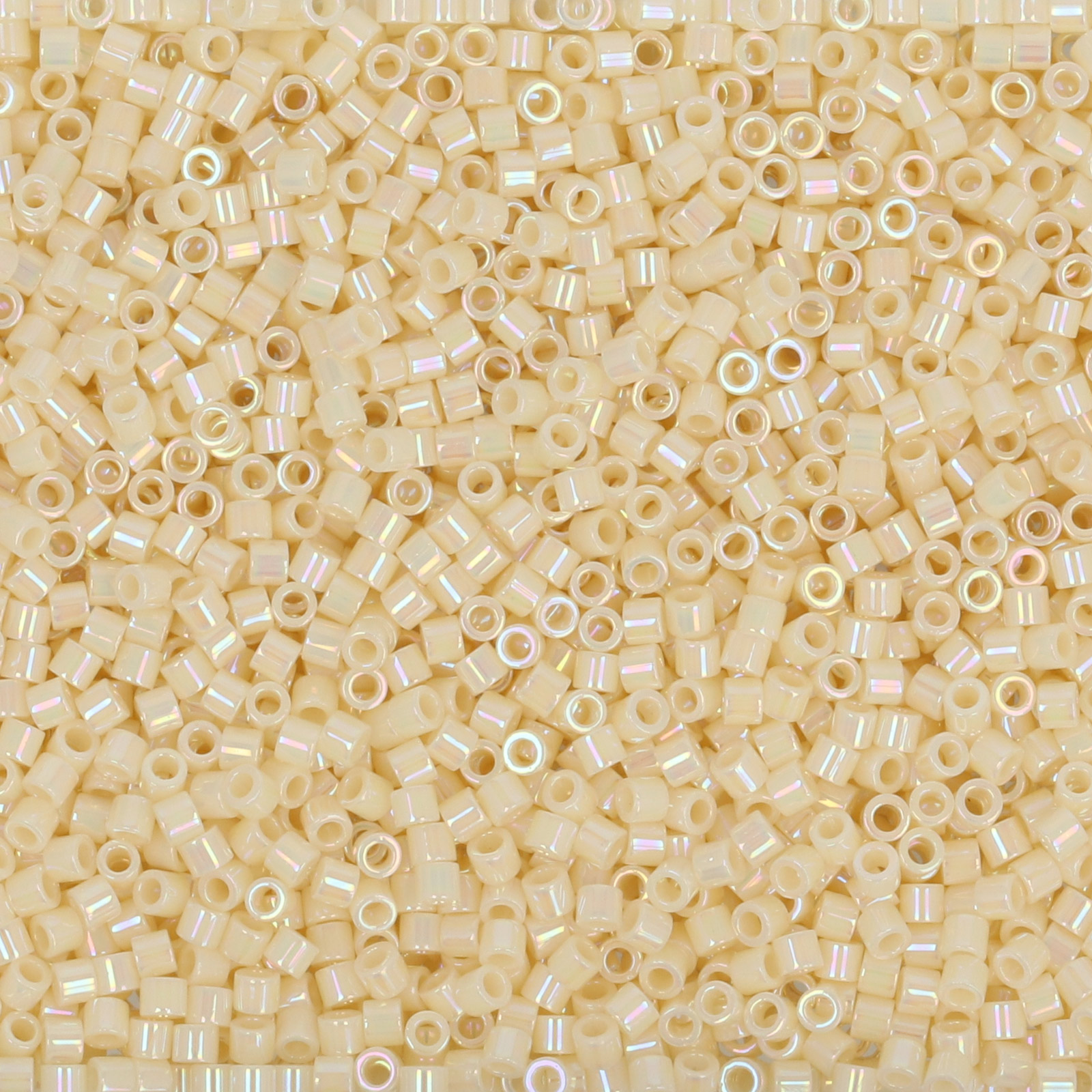 miyuki delica 15/0 opaque cream ab | 5gr