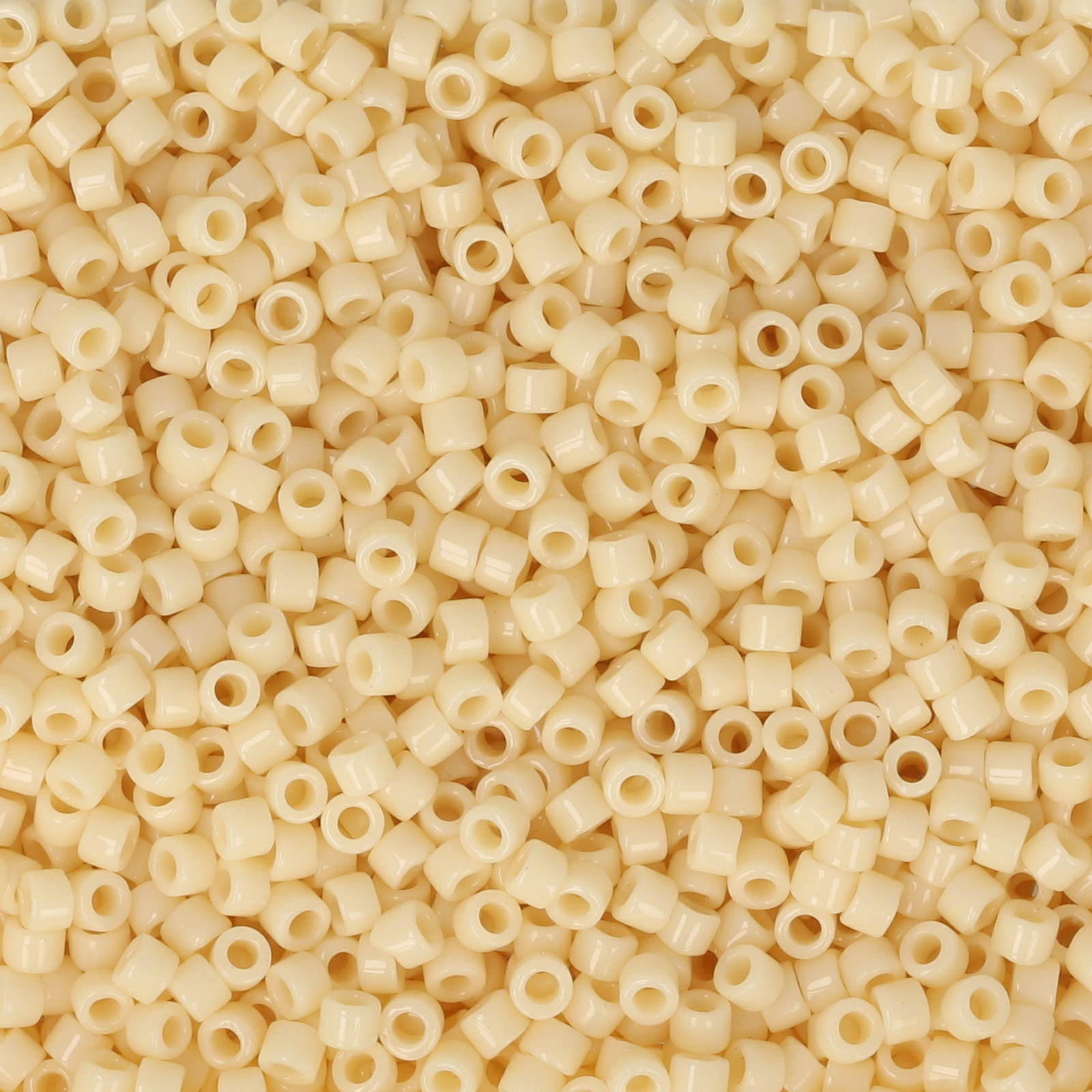 miyuki delica 11/0 - opaque cream | 8gr