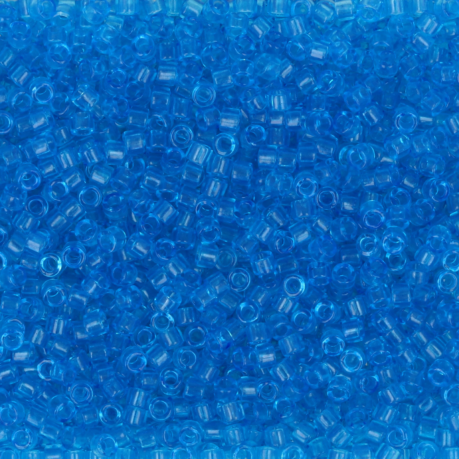 miyuki delica 11/0 - transparent capri blue | 8gr