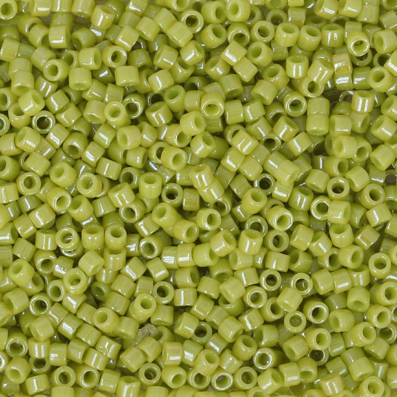 miyuki delica 11/0 - opaque lime green | 8gr