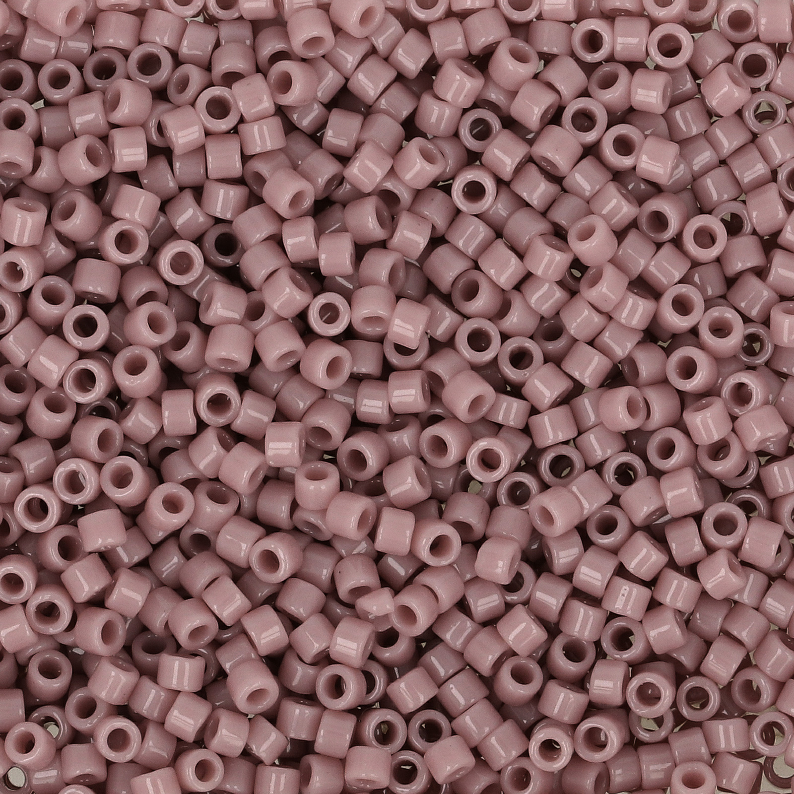 miyuki delica 11/0 - opaque mauve | 8gr