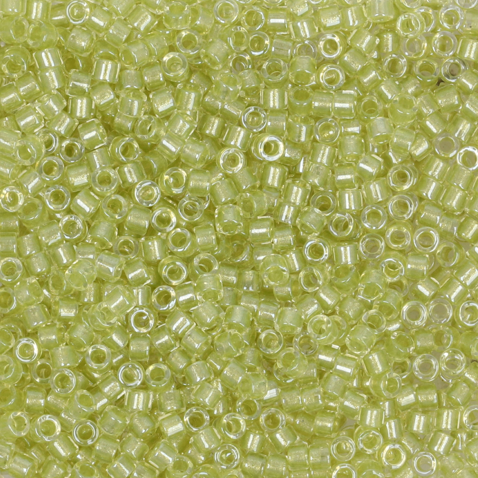 miyuki delica 11/0 - color-lined light peridot/crystal | 8gr