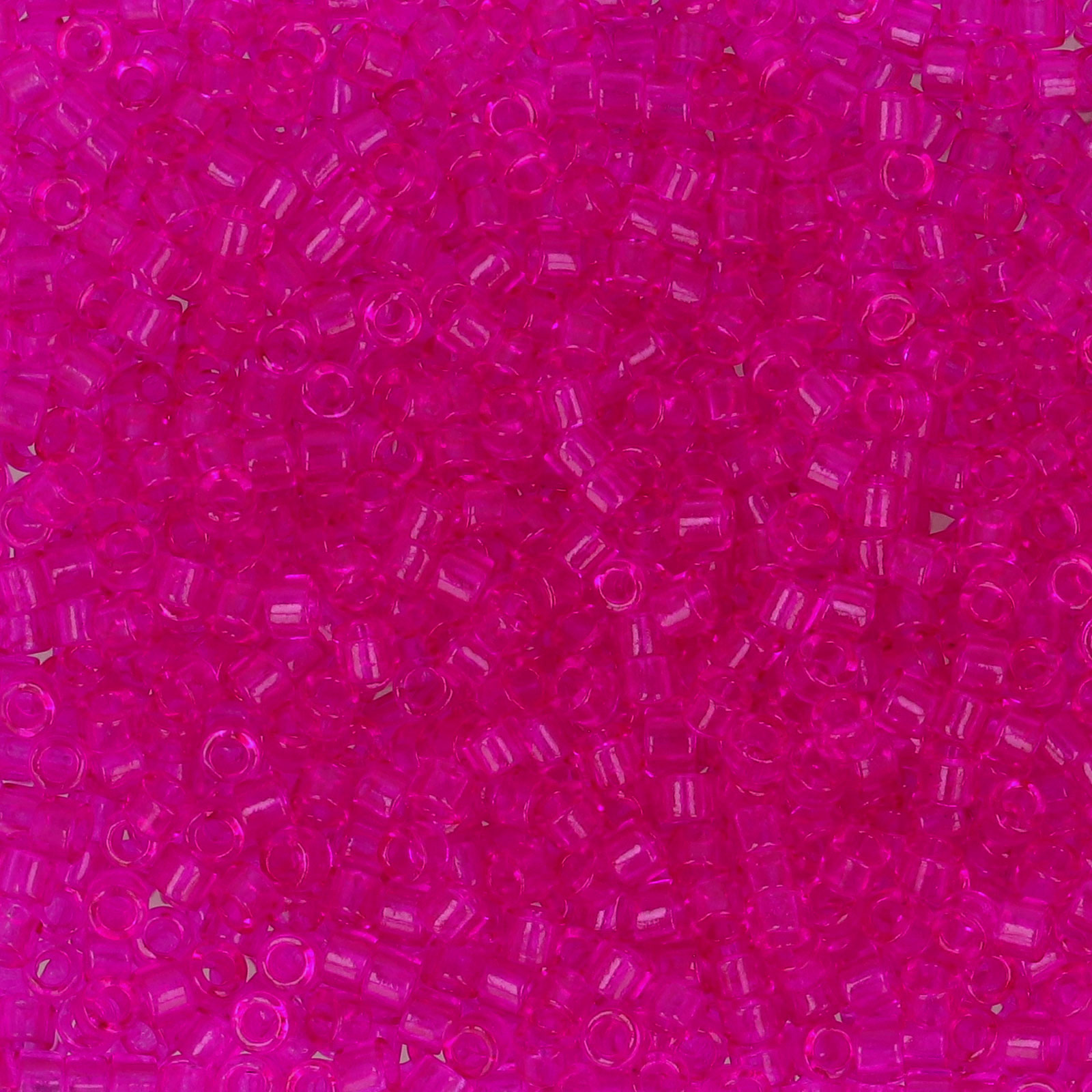 miyuki delica 11/0 - dyed transparent fuchsia | 8gr