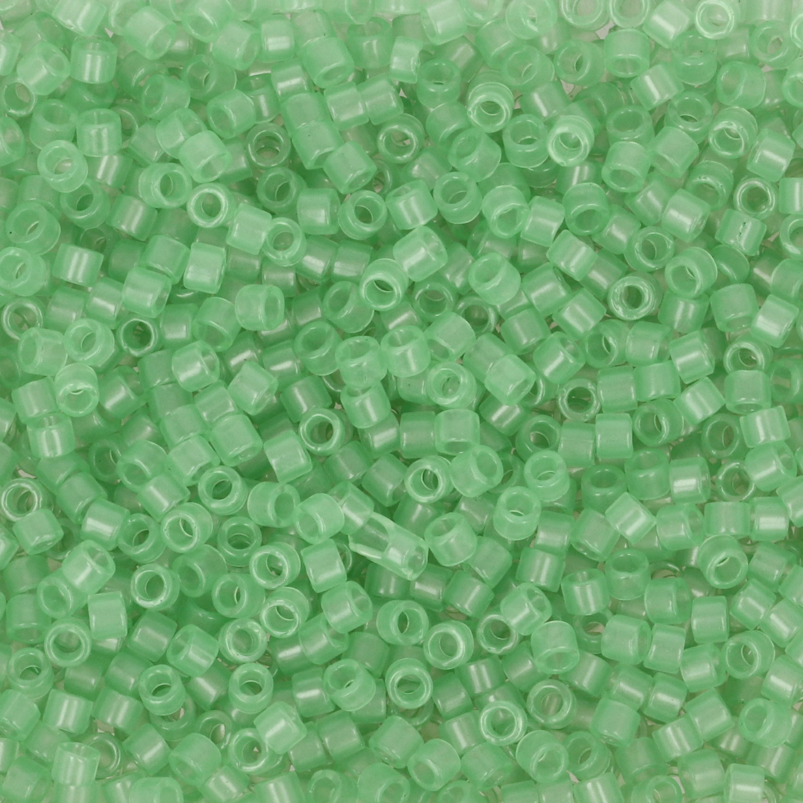 miyuki delica 11/0 - transparent light mint | 8gr