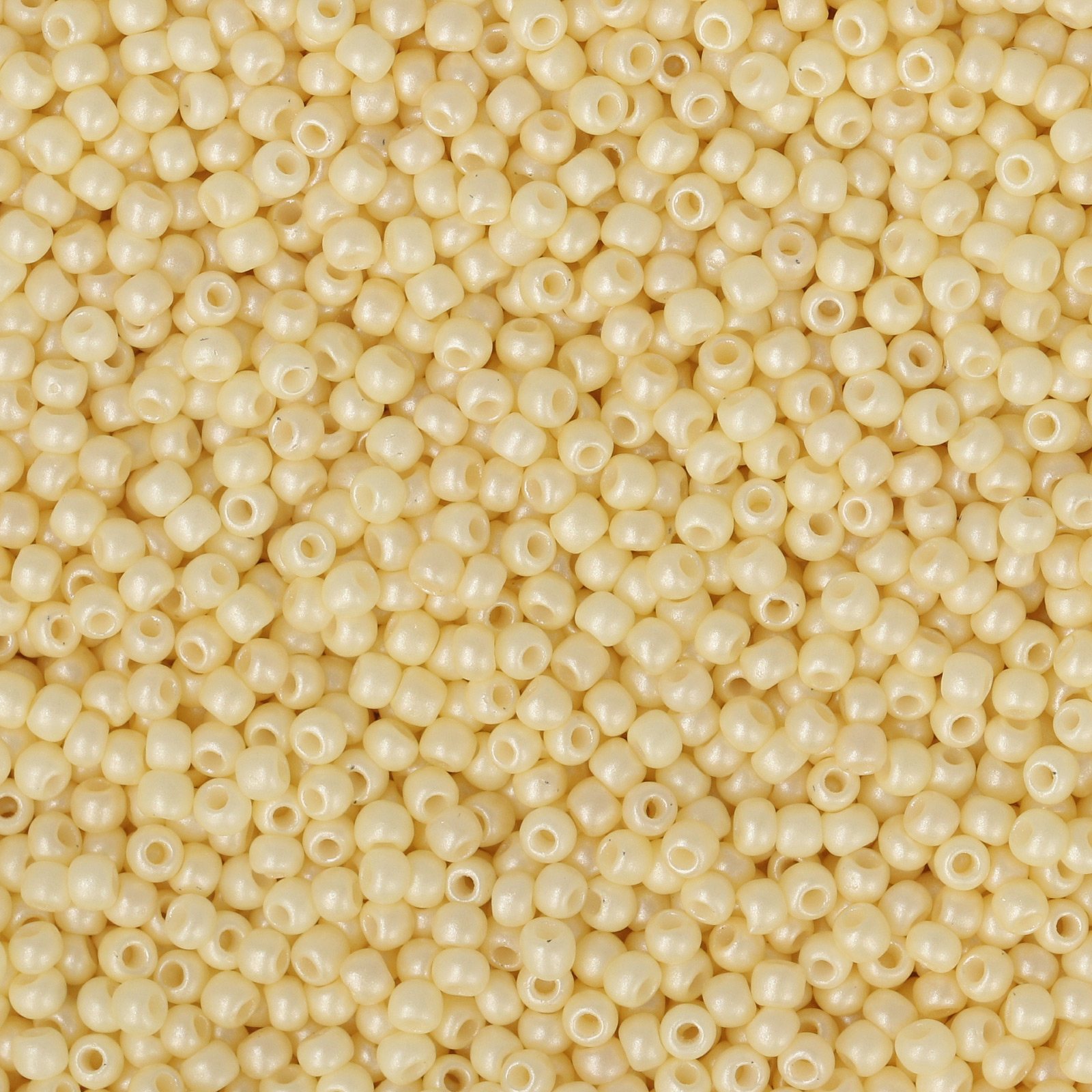 semini by hobbyperline rocailles 11/0 - opaque suede ivory | 30gr