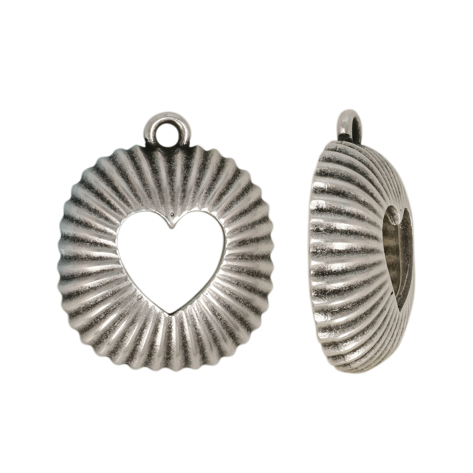antique silver plated with heart pendant 19mm | 1pc