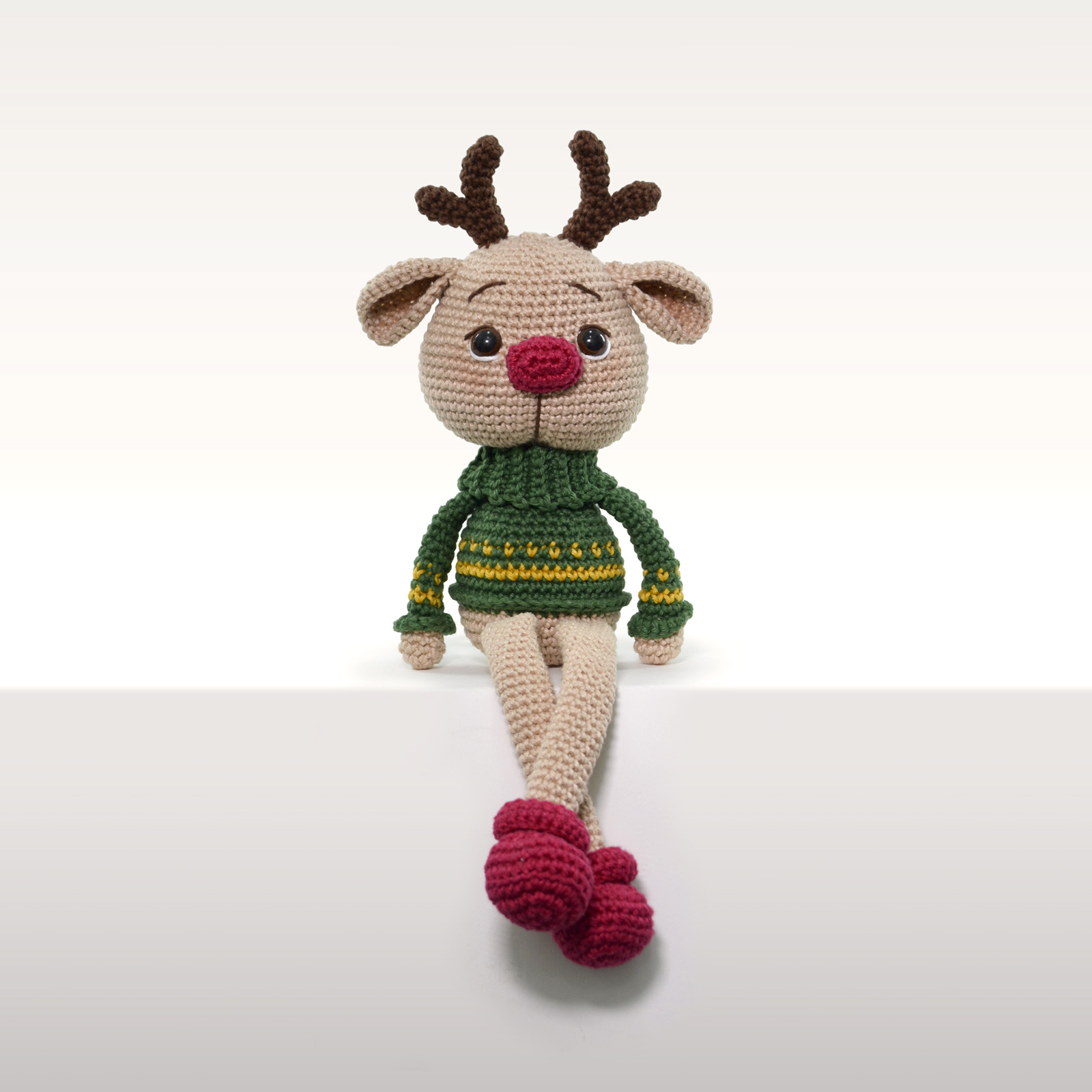 circulo amigurumi kit christmas collection - reindeer nina - eng/esp/pt | 1pc