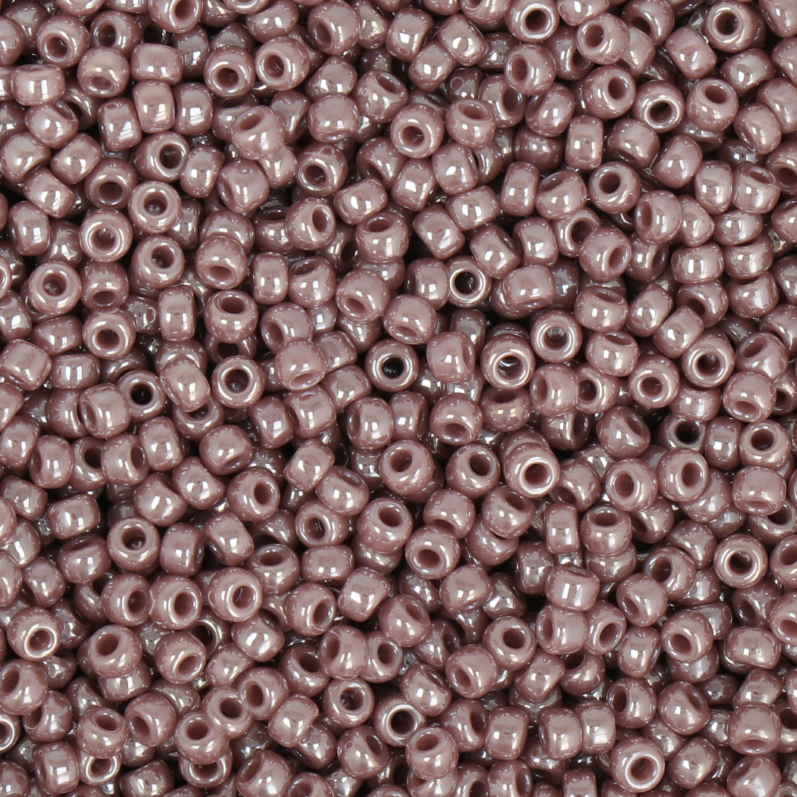 miyuki rocailles 8/0 - opaque luster mauve (437) | 10gr