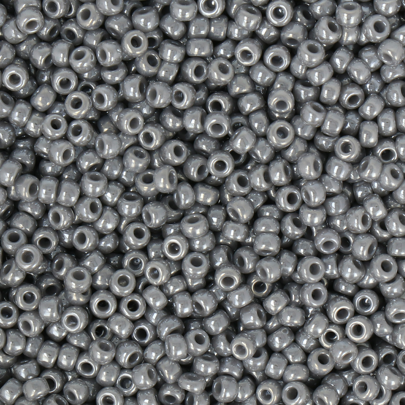 miyuki rocailles 8/0 - opaque luster grey (443) | 10gr