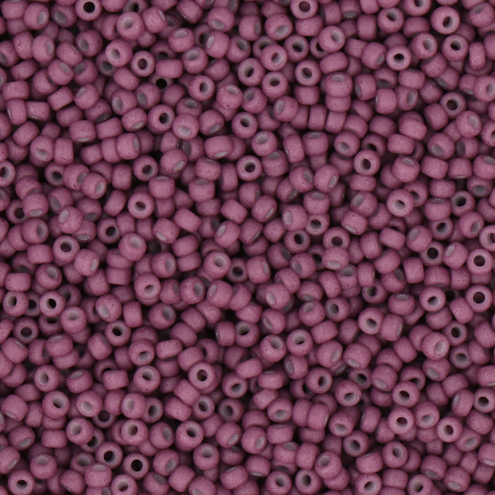 miyuki rocailles 11/0 - dyed opaque wine (2047) | 10gr