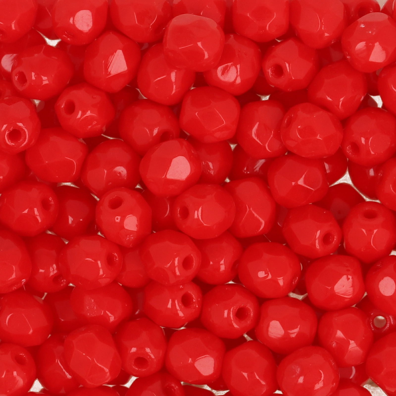 böhmische glasschliffperlen opaque light red 4mm | 50st