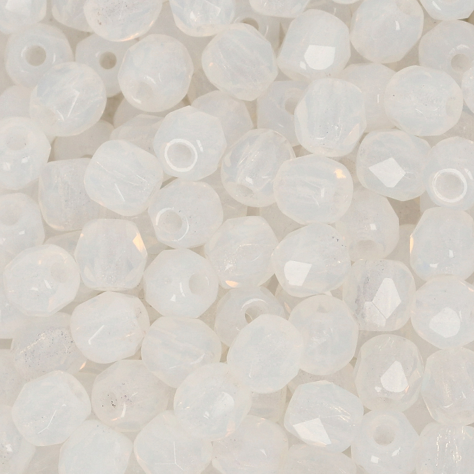 czech fire-polished round beads milky white 4mm | 50pc