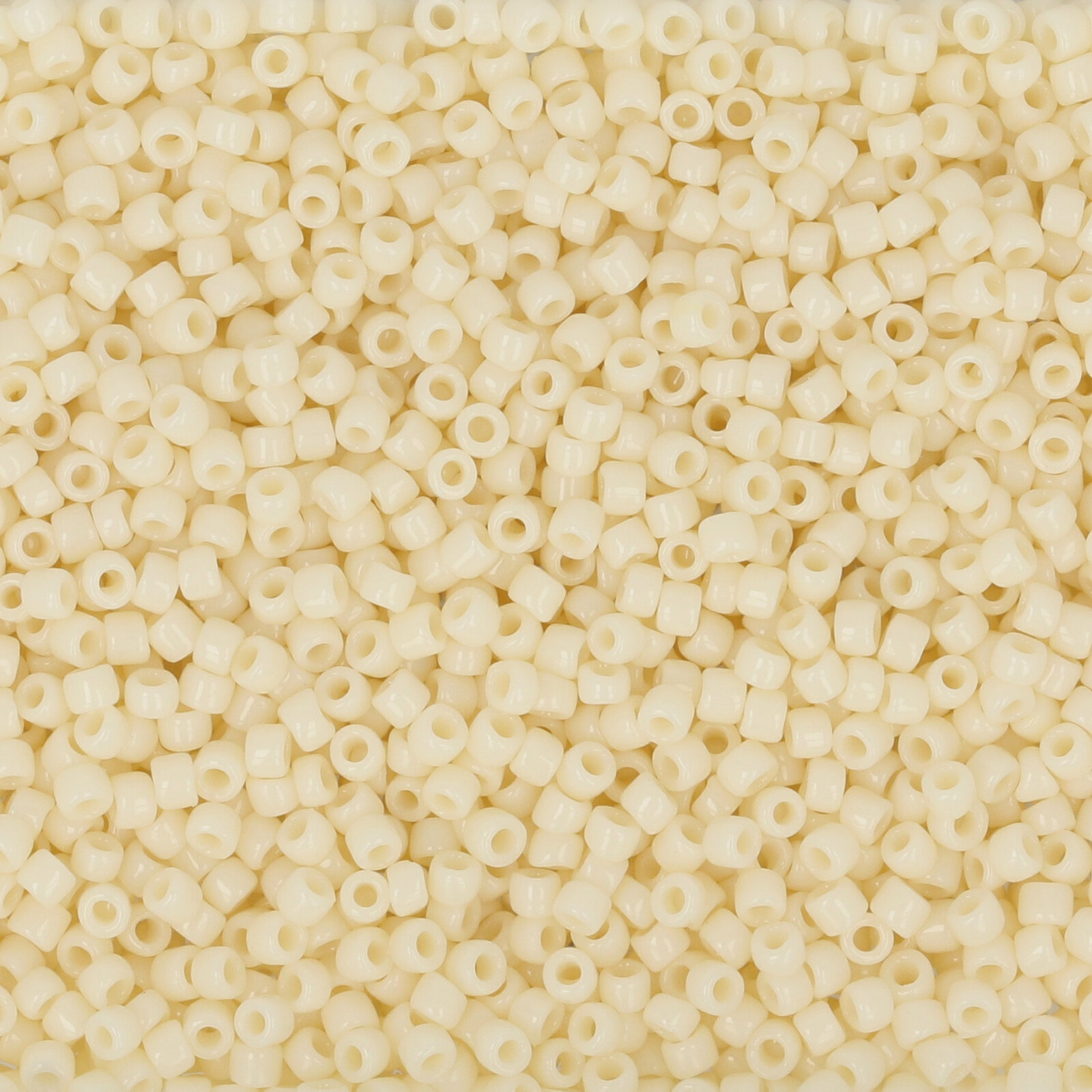 saatperlen toho 15/0 opaque light beige (51) | 10gr