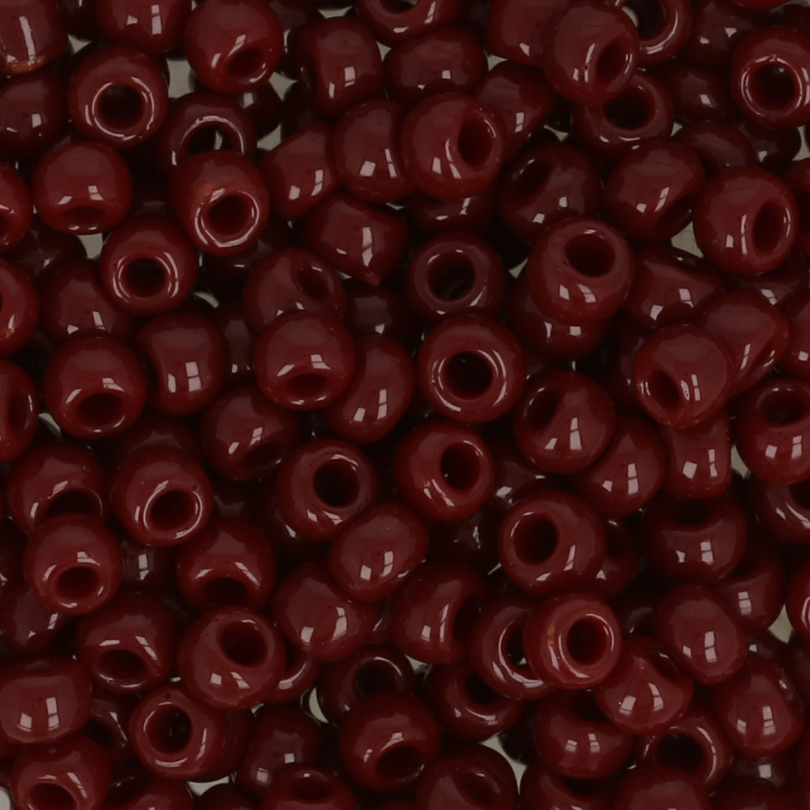 saatperlen toho 8/0 opaque oxblood (46) | 10gr