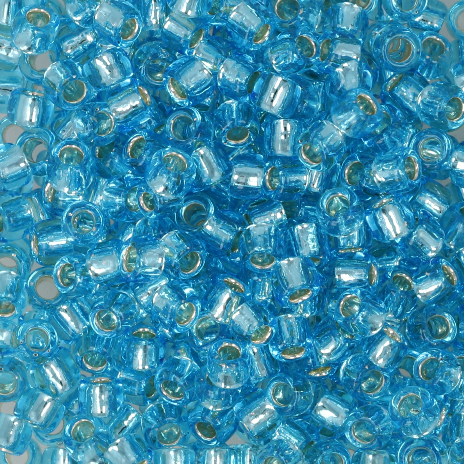 rocaille toho seed beads 8/0 - silver-lined aquamarine (23) | 10gr