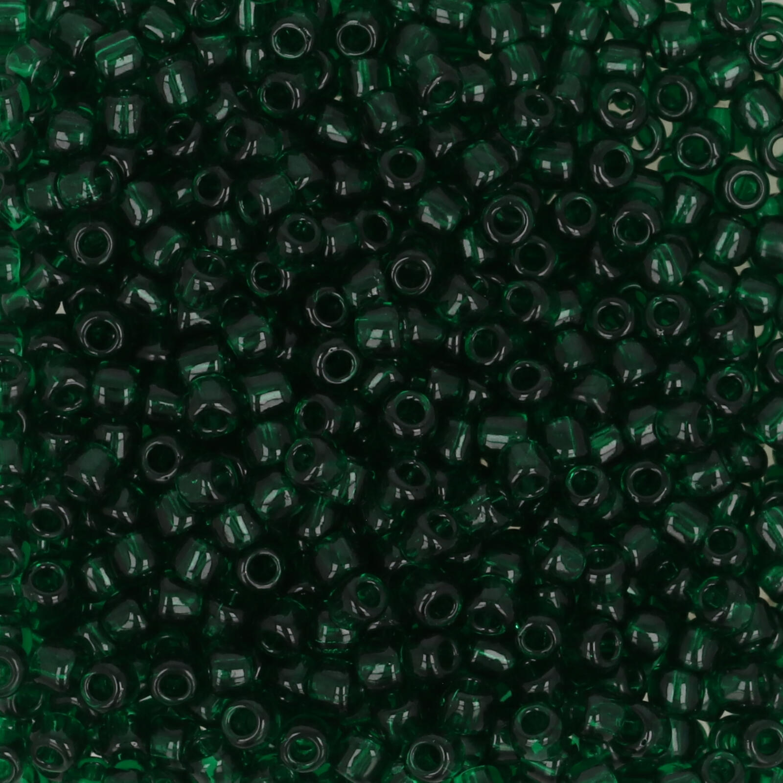 saatperlen toho 11/0 transparent green emerald (939) | 10gr