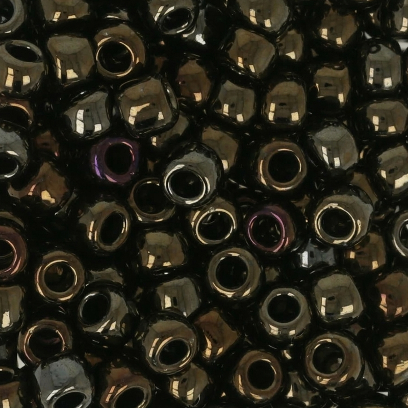 saatperlen toho 6/0 metallic iris brown (83) | 10gr