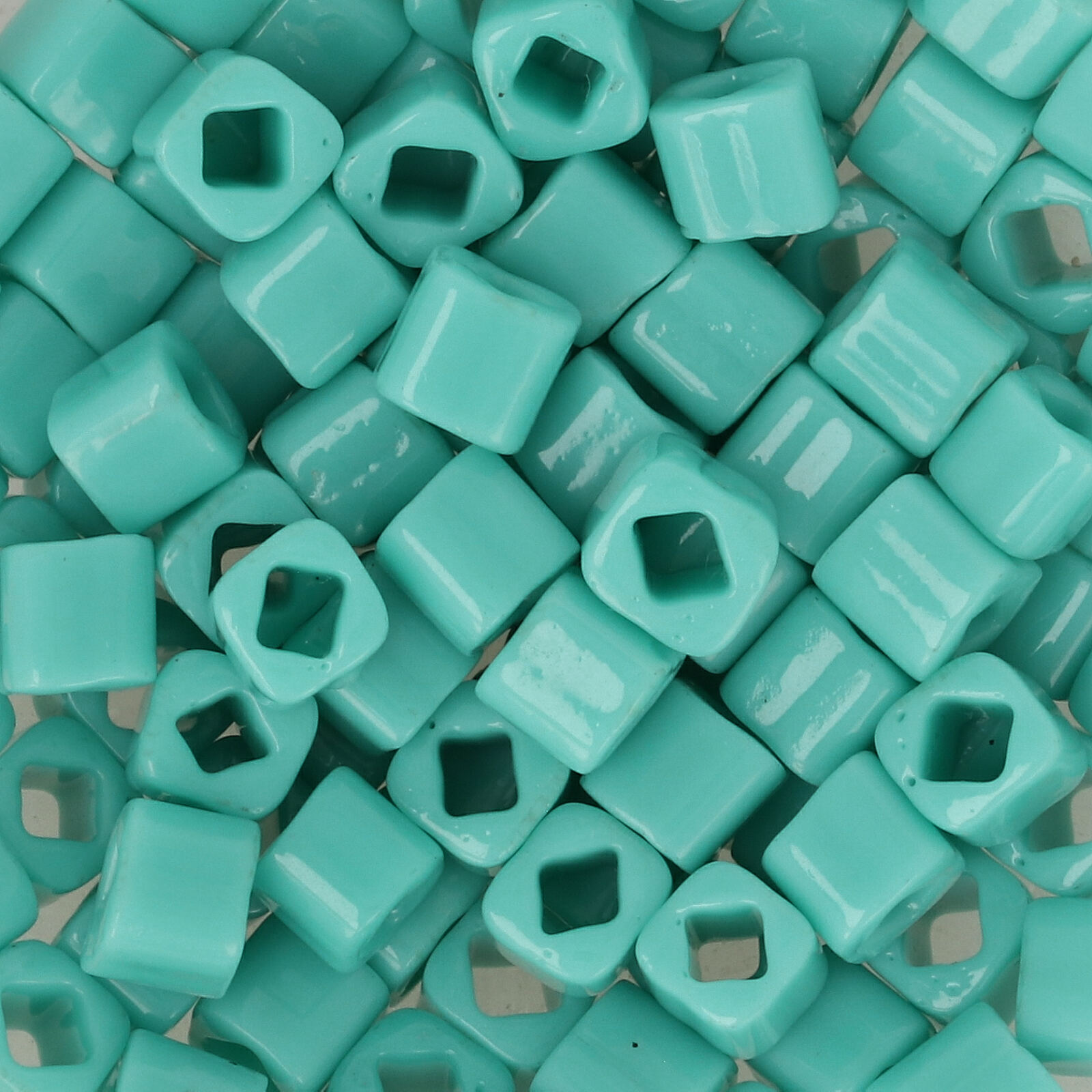 cube toho beads 4mm - opaque turquoise (55) | 10gr
