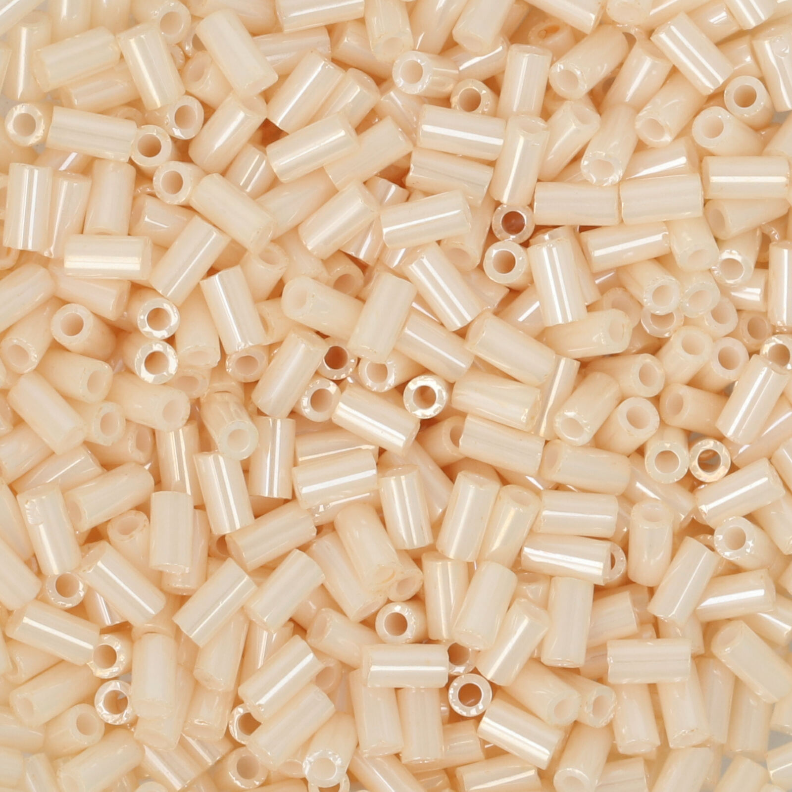 bugle toho beads 3mm - opaque lustered light beige (123) | 10gr