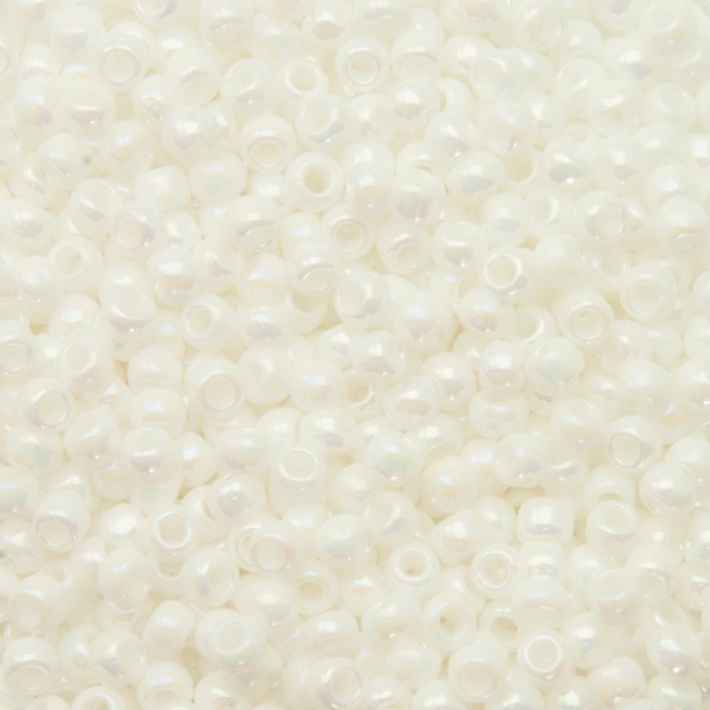 saatperlen toho 8/0 opaque rainbow white (401) | 10gr