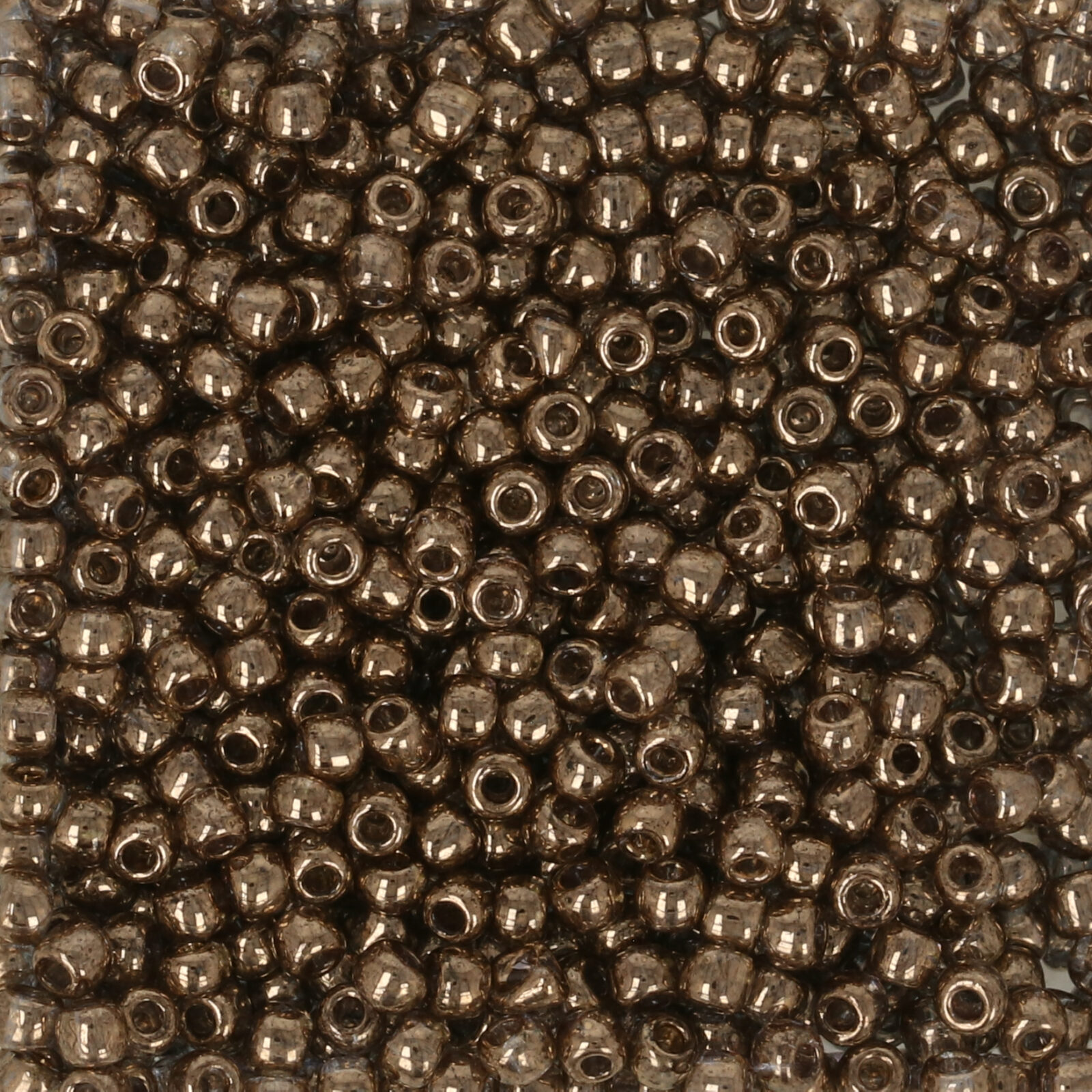 rocaille toho seed beads 11/0 gold lustered montana blue (204) | 10gr