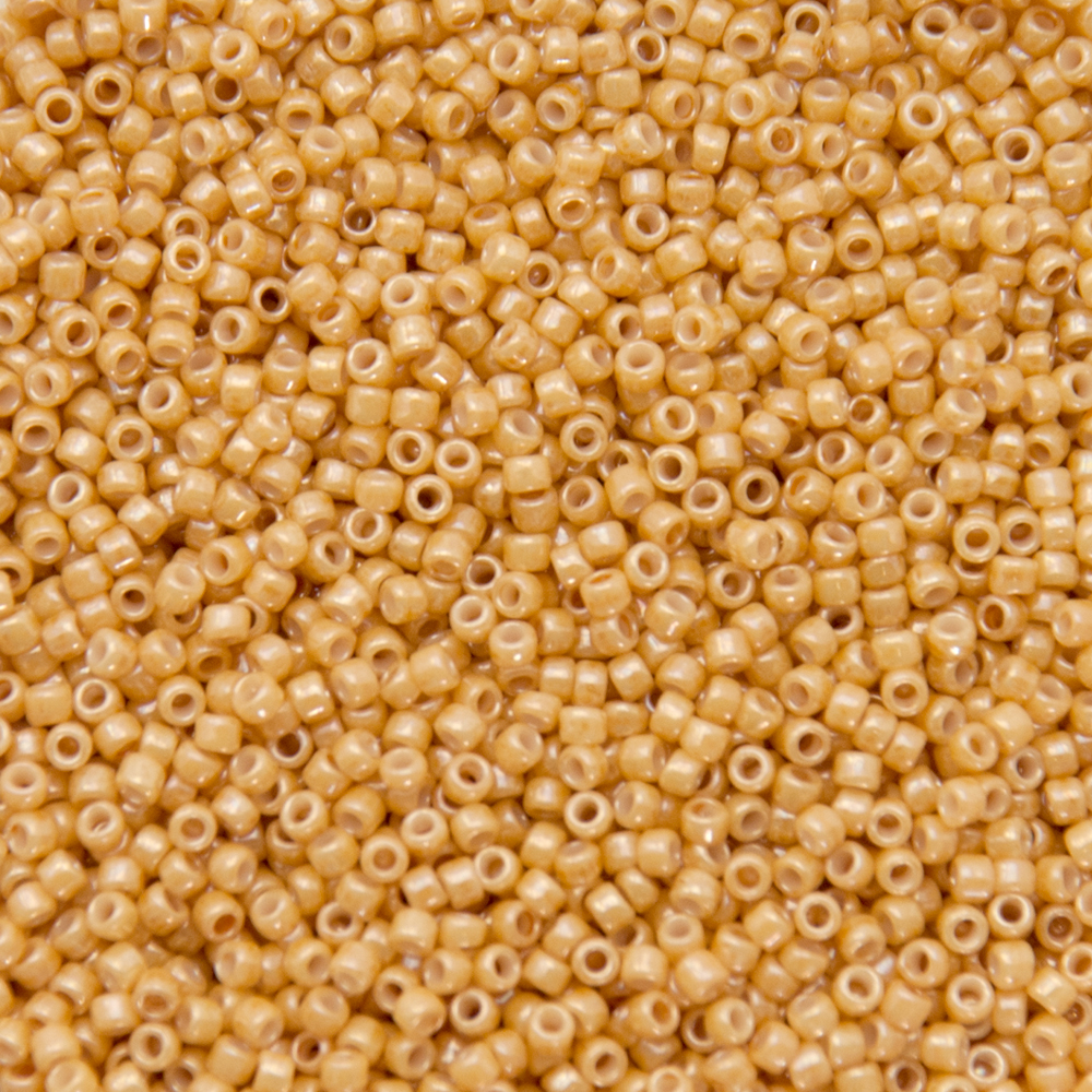 rocaille toho seed beads 15/0 opaque lustered dark beige (123d) | 10gr