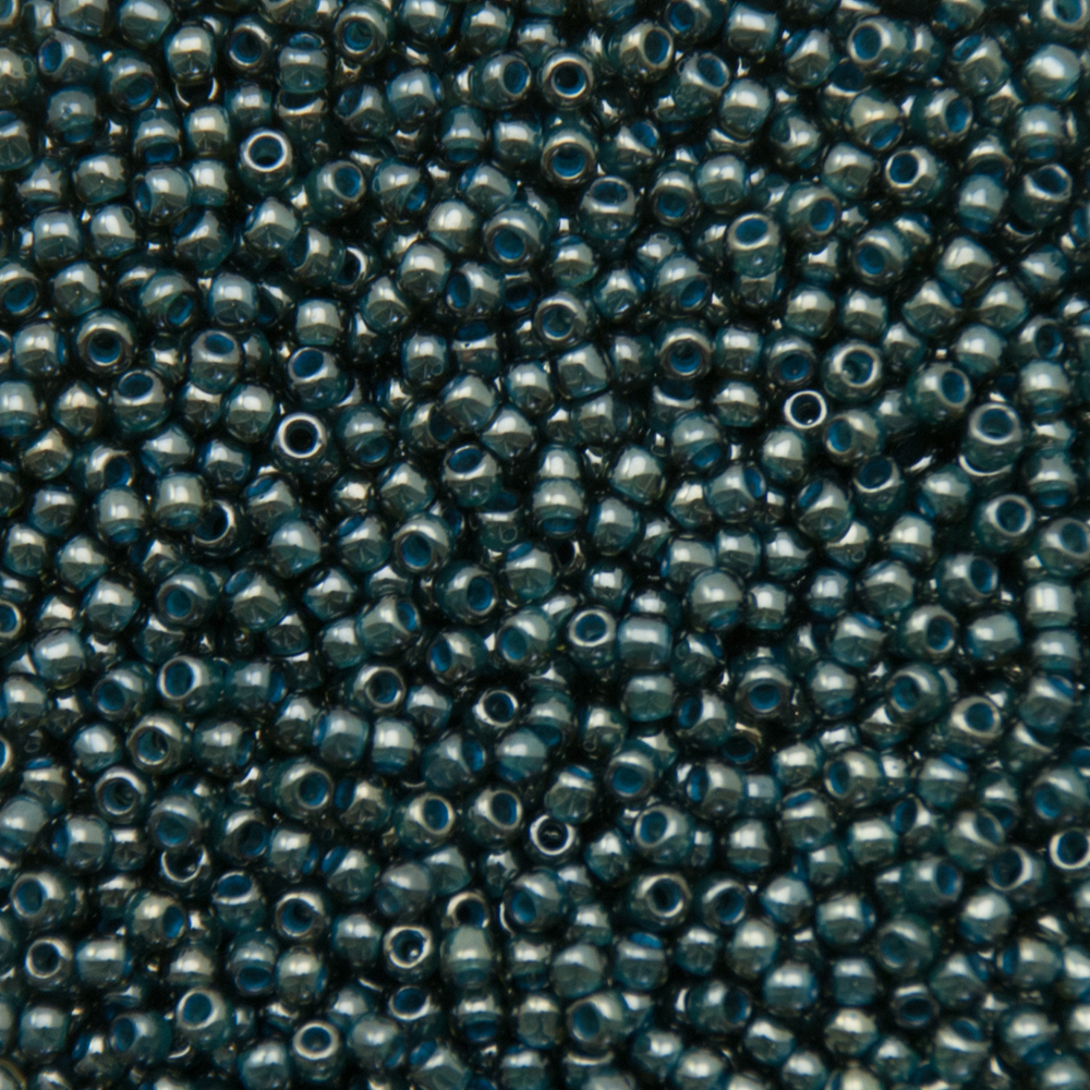 saatperlen toho 11/0 transparent lustered emerald green/denim blue (374) | 10gr