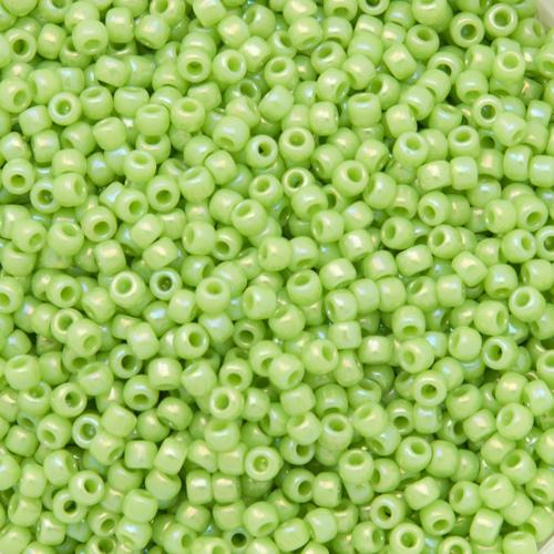 rocaille toho seed beads 11/0 opaque rainbow sour apple (404) | 10gr