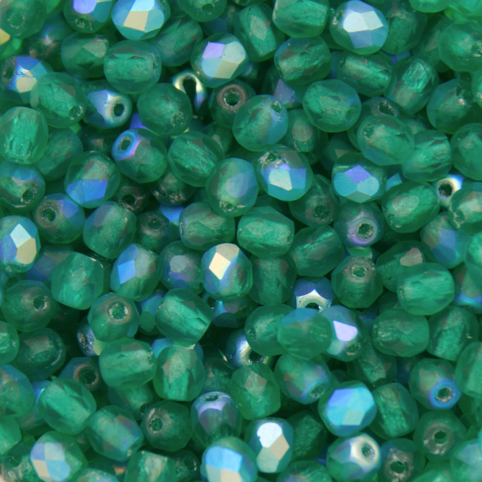 böhmische glasschliffperlen matte emerald ab 4mm | 50st