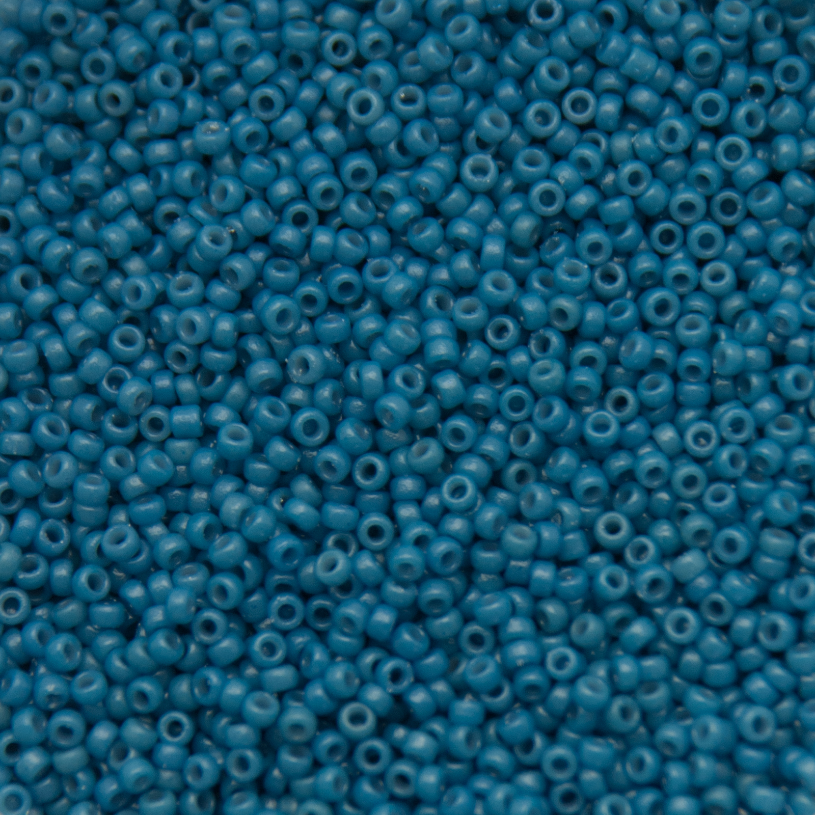 miyuki rocailles 15/0 - duracoat opaque juniper berry (4485) | 10gr