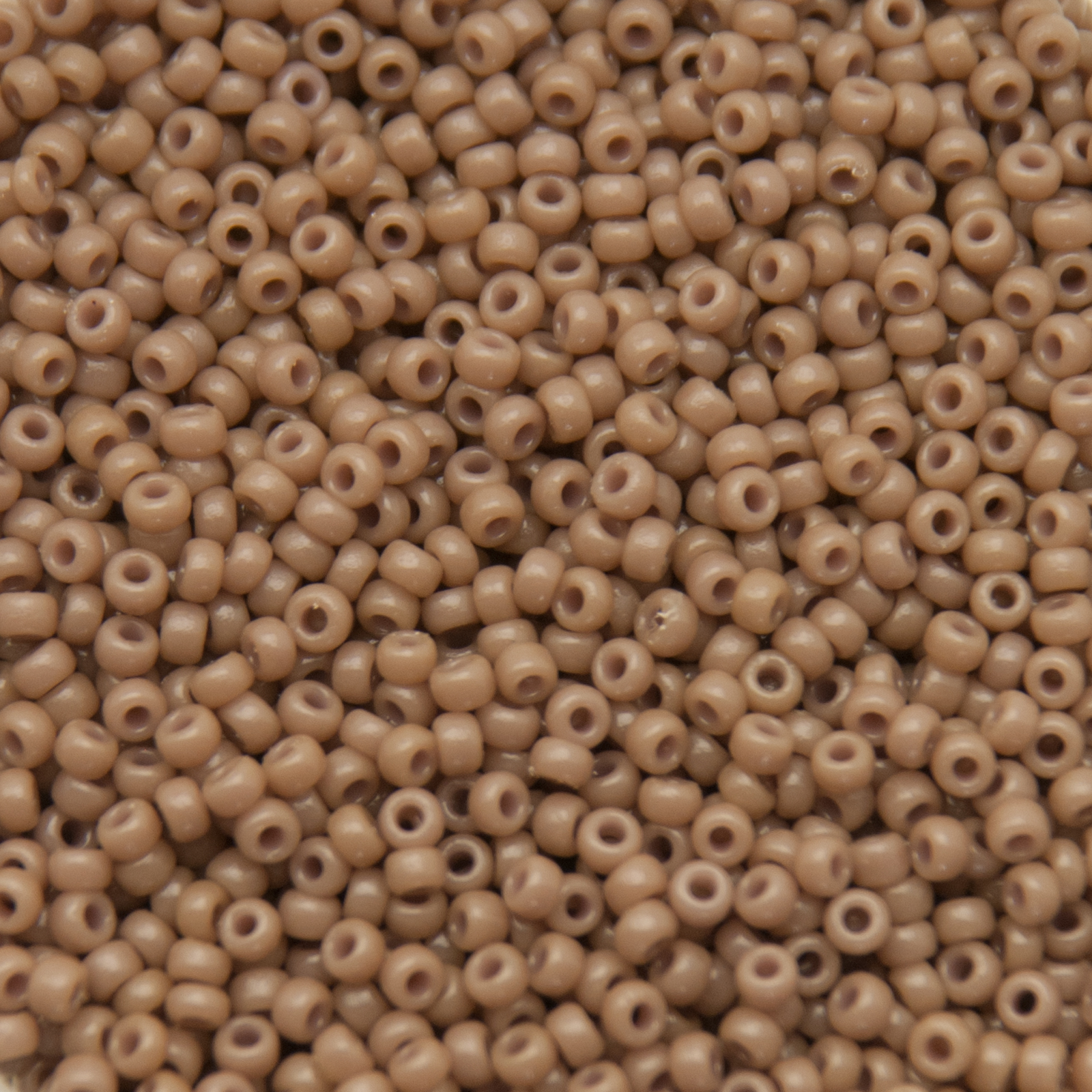 miyuki rocailles 11/0 - duracoat opaque beige (4455) | 10gr