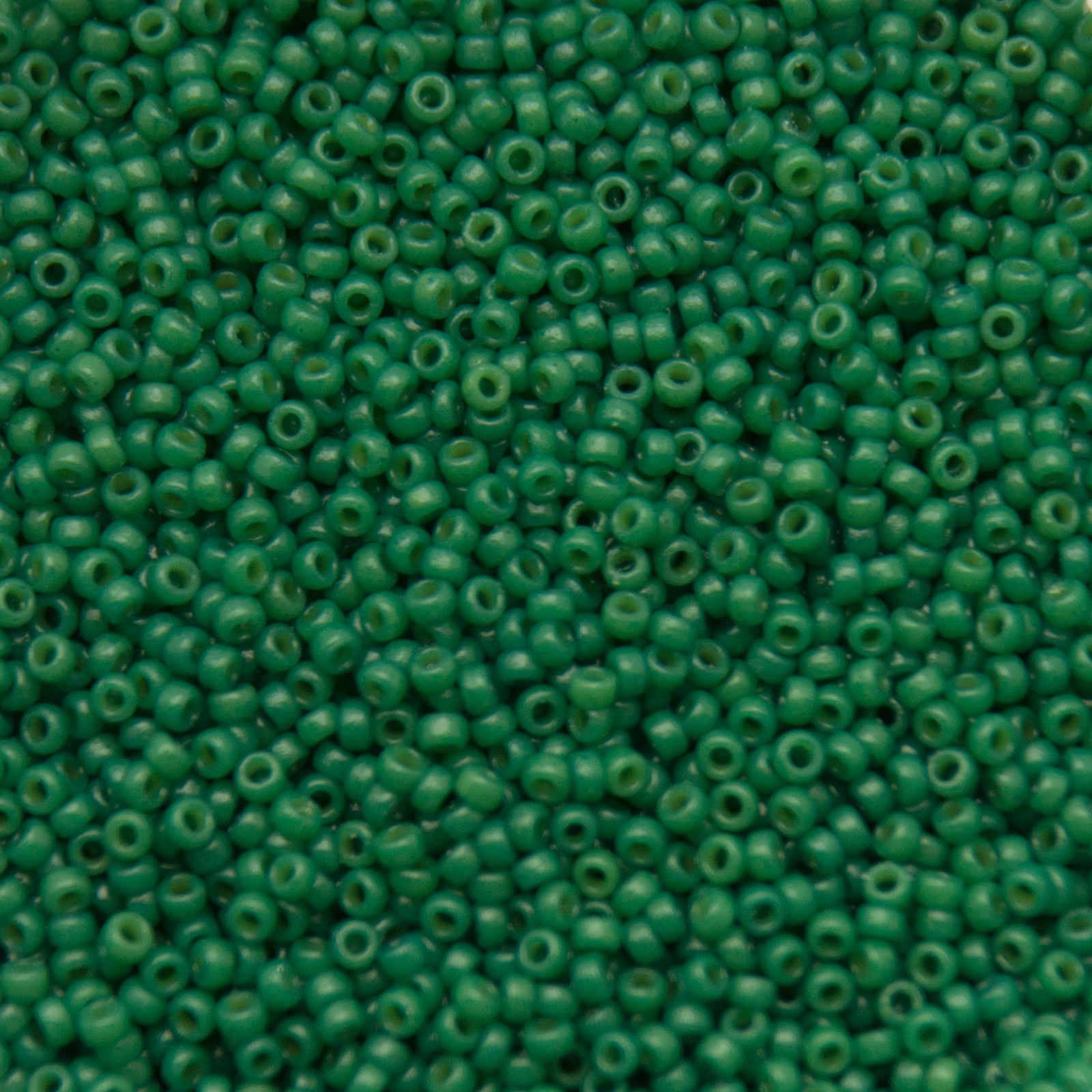 miyuki rocailles 15/0 - duracoat opaque spruce (4477) | 10gr