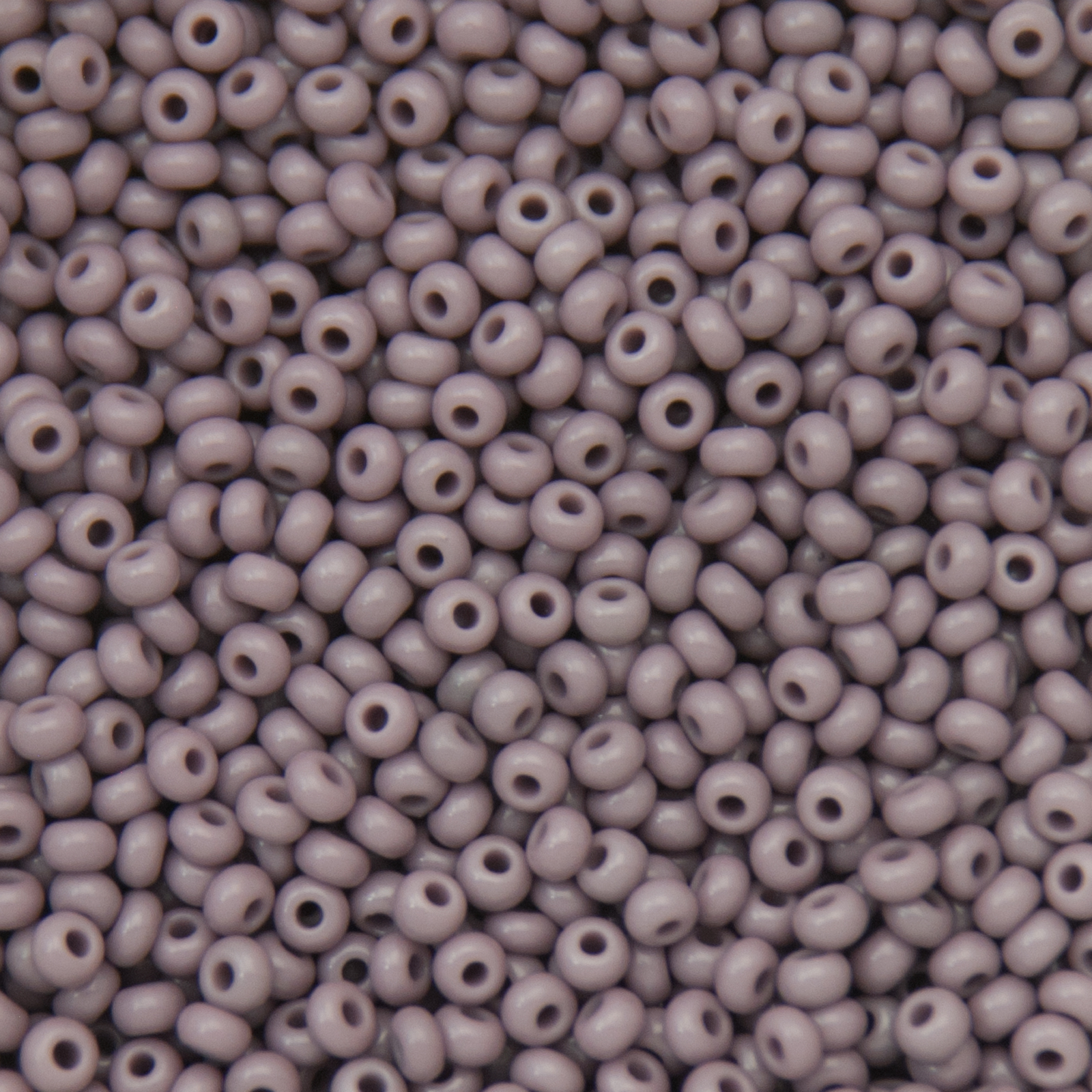 preciosa seed bead rocailles 9/0 opaque light purple | 40gr