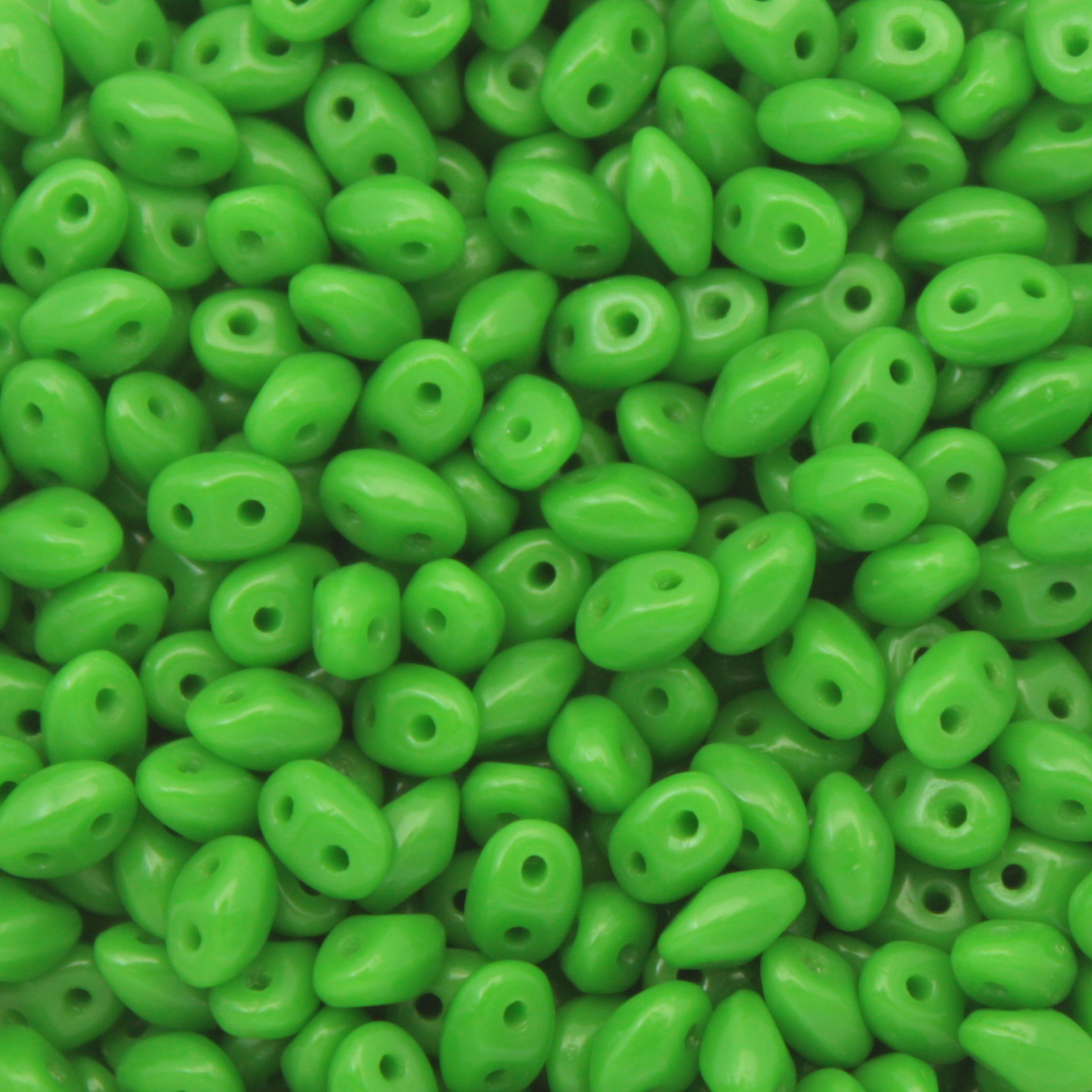 pressed twin preciosa perlen opaque green 5x2,5mm | 20gr