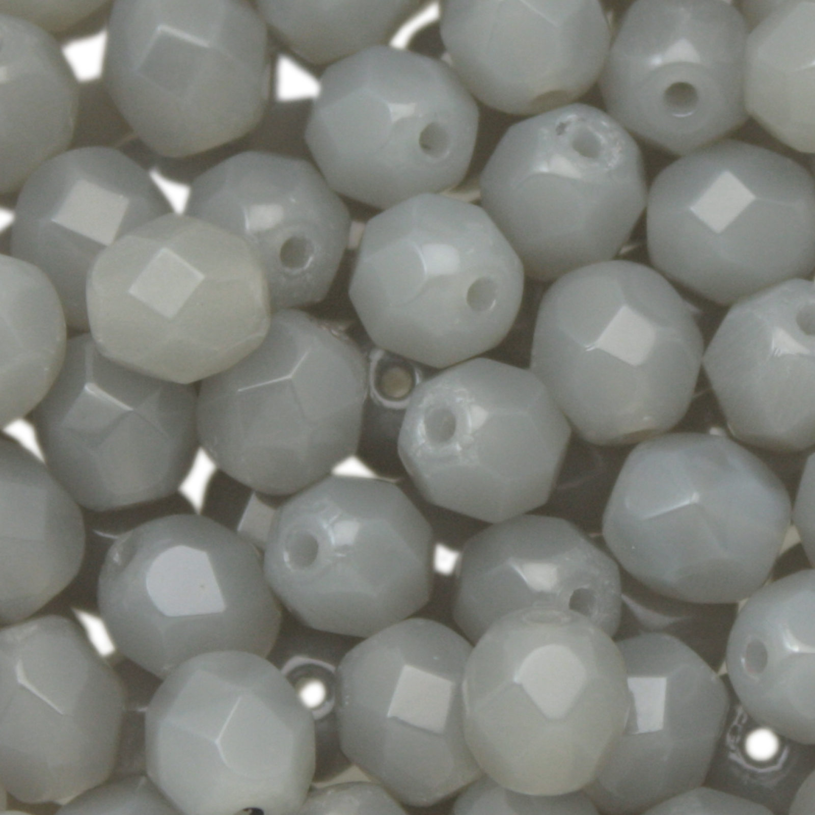 böhmische glasschliffperlen opaque grey 6mm | 25st