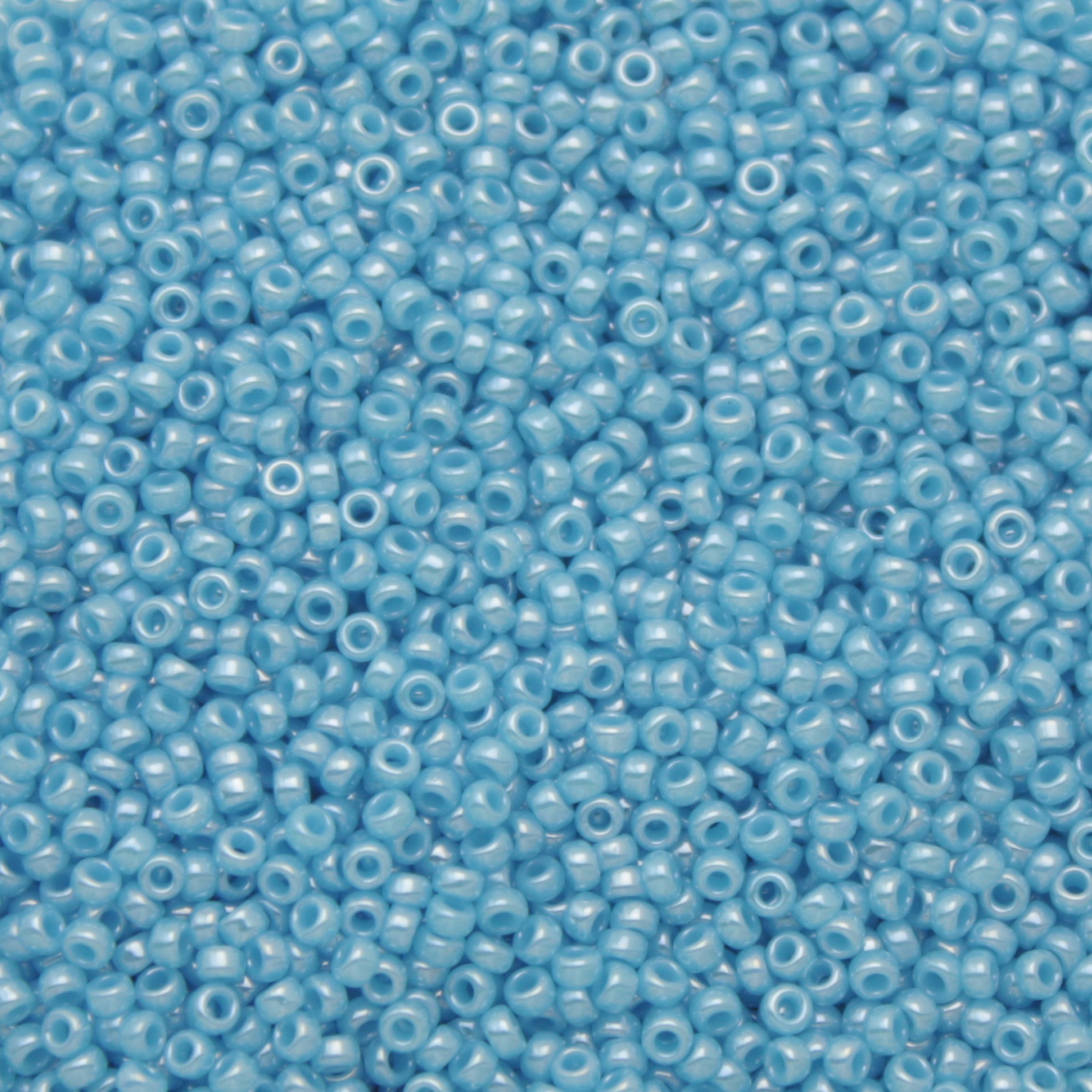 miyuki rocailles 15/0 - opaque luster blue topaz (433) | 10gr