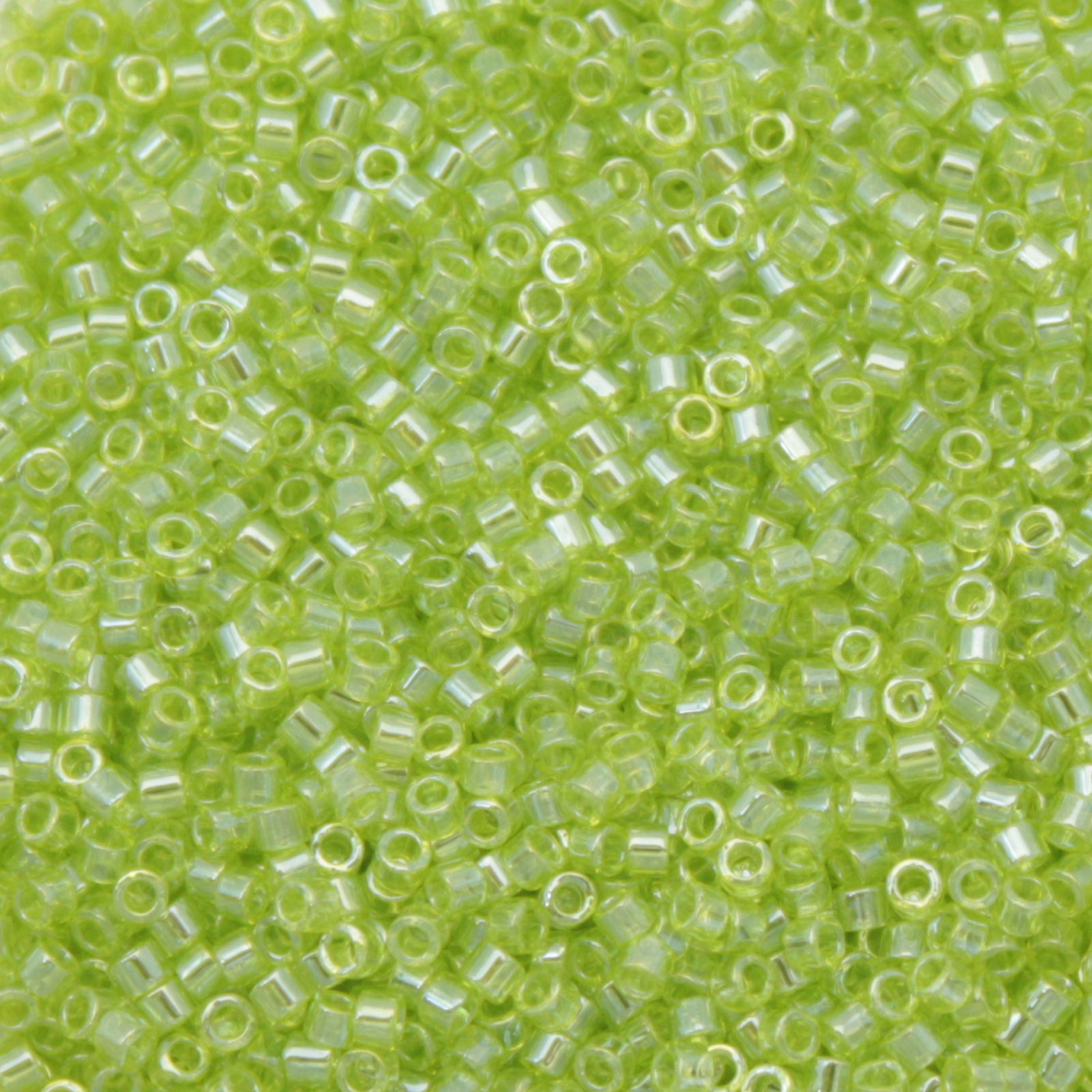 miyuki delica 11/0 - transparent chartreuse luster | 8gr