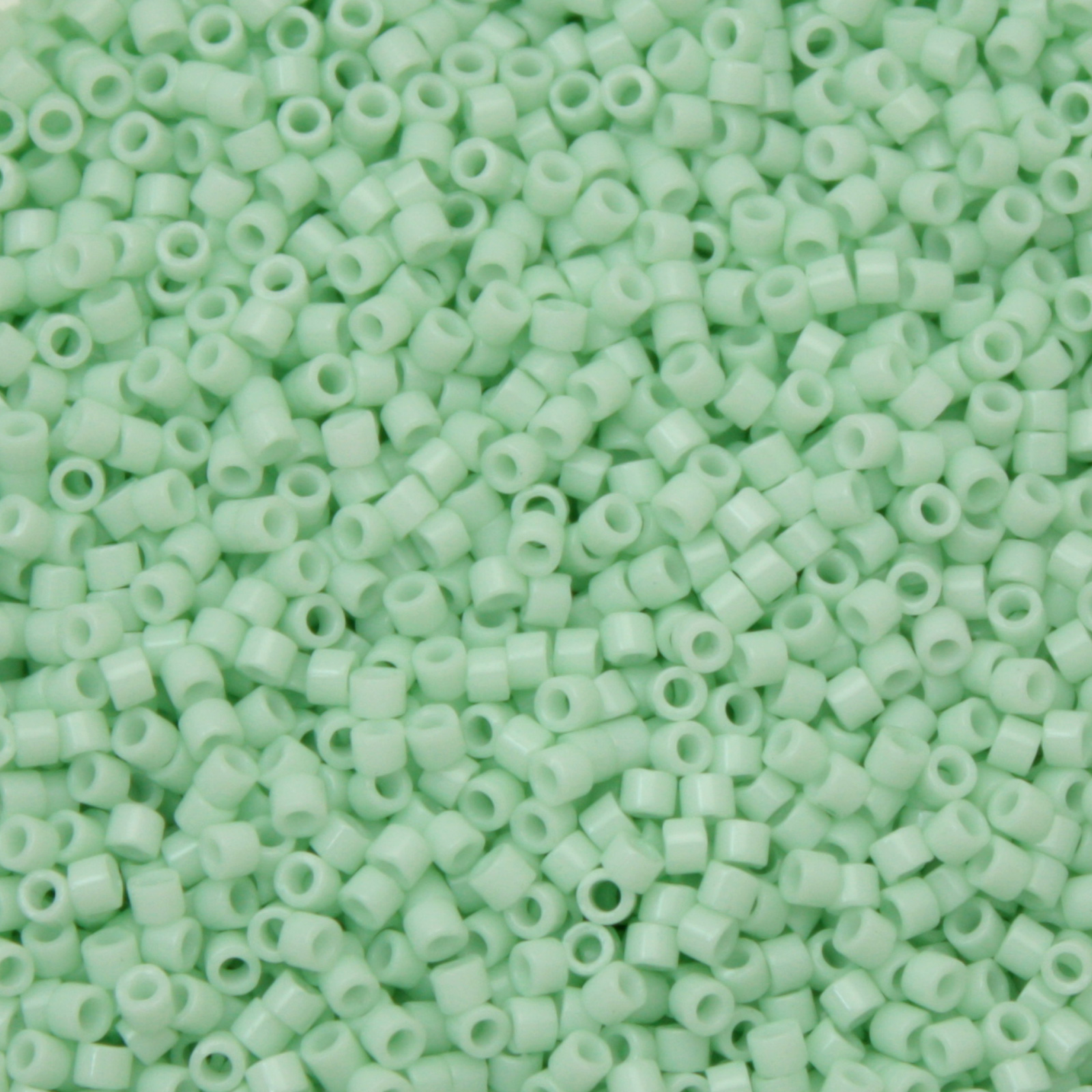 miyuki delica 11/0 - opaque light mint | 8gr