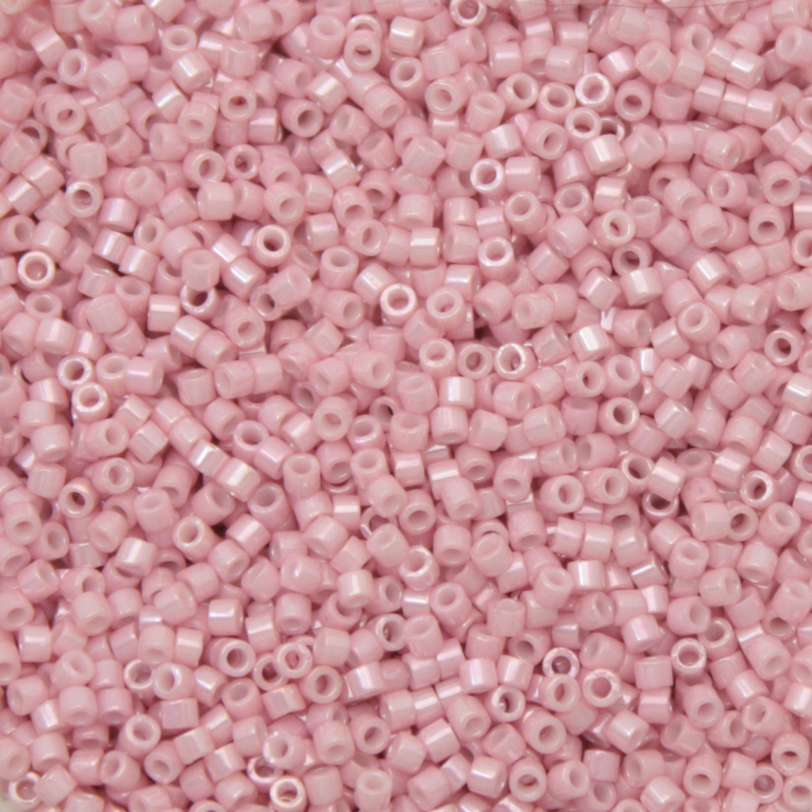 miyuki delica 11/0 - opaque rosewater luster | 8gr