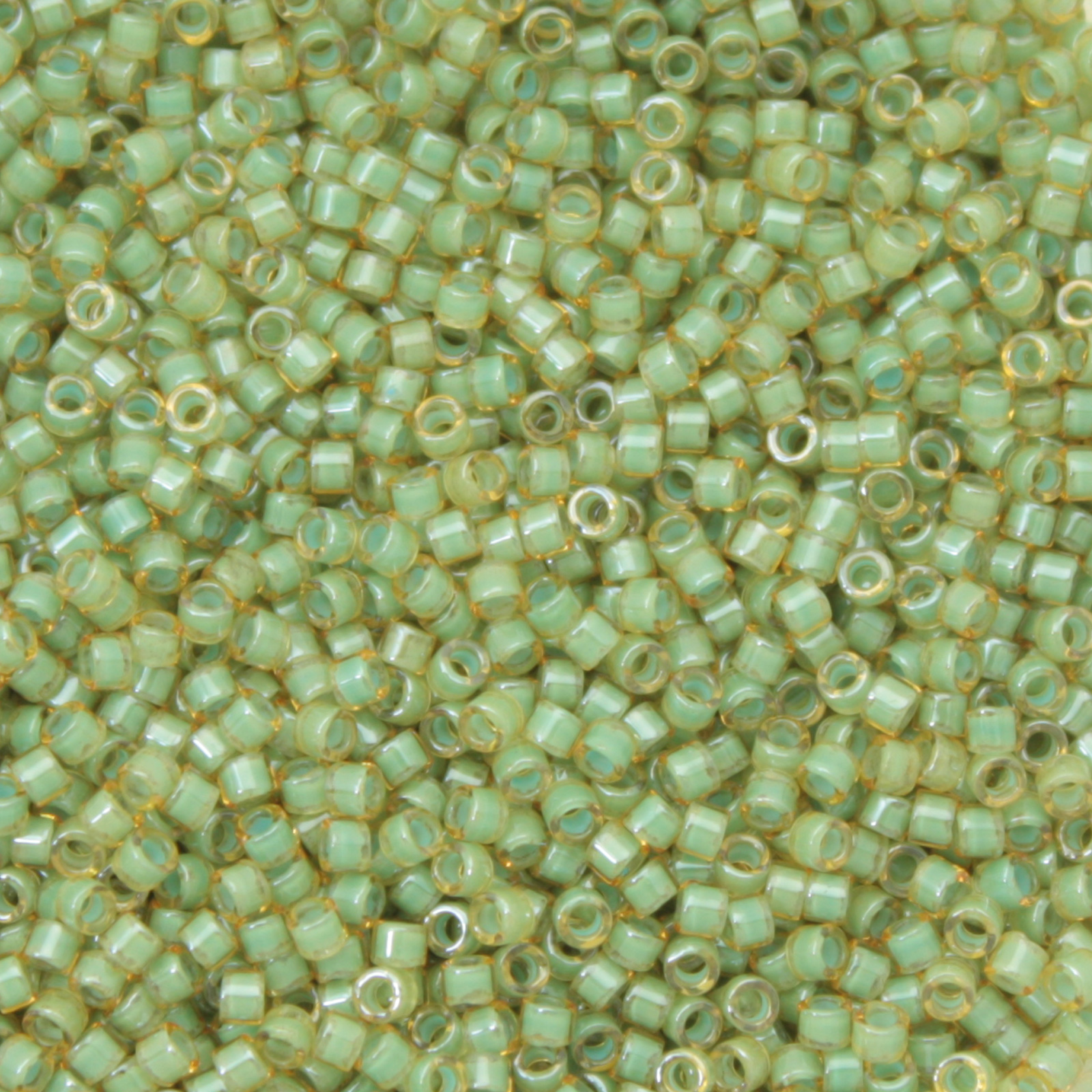 miyuki delica 11/0 - luminous asparagus green | 8gr