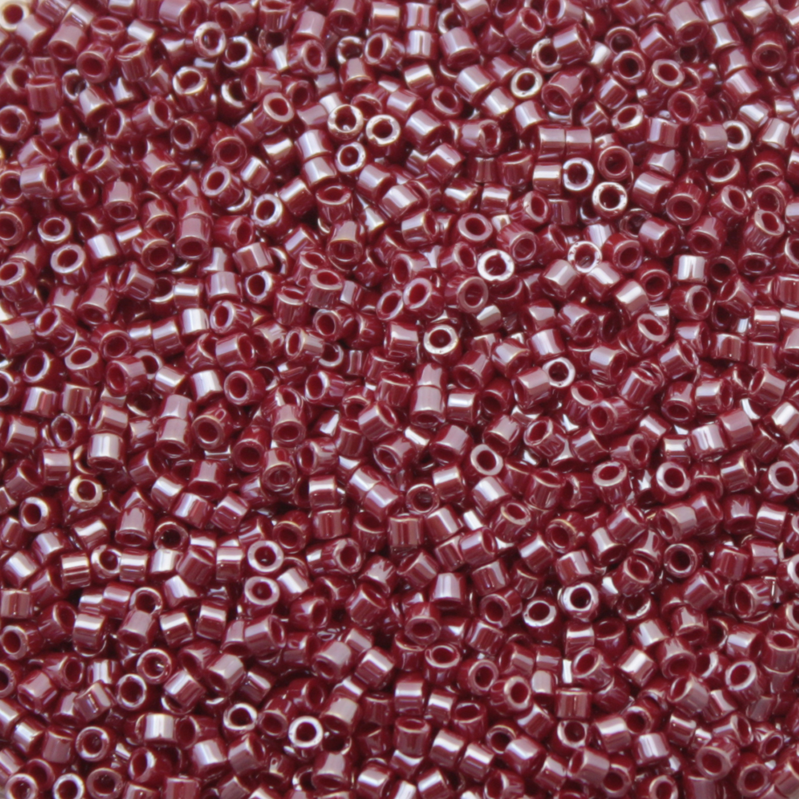 miyuki delica 11/0 - opaque luster dark red | 8gr