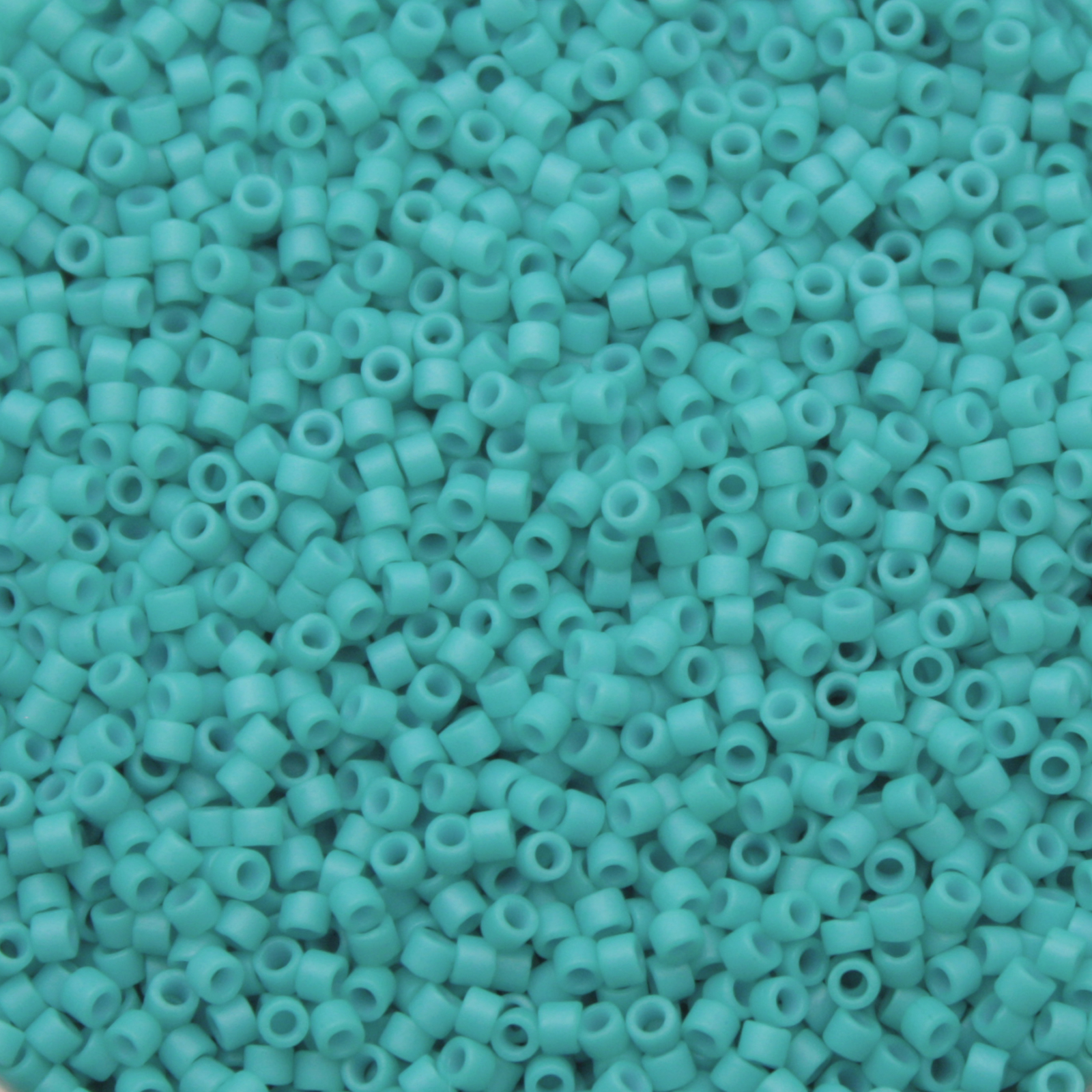miyuki delica 11/0 - dyed semi matte opaque turquoise | 8gr