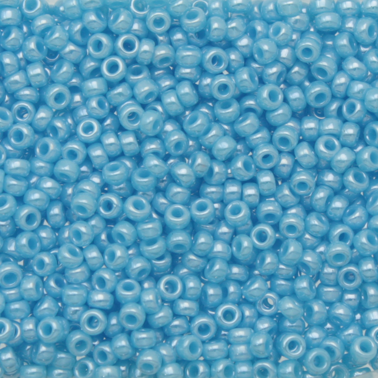 miyuki rocailles 11/0 - opaque luster blue topaz (433) | 10gr