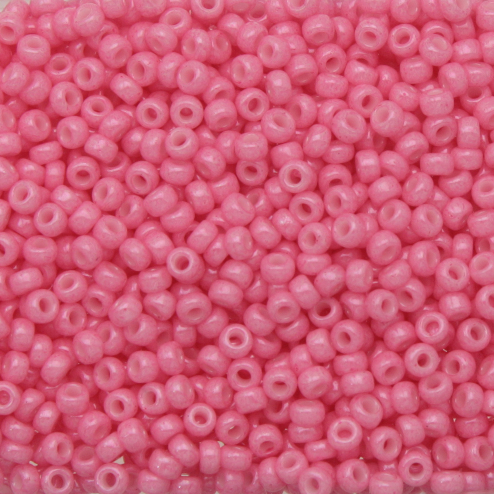 miyuki rocailles 11/0 - dyed opaque carnation pink (1385) | 10gr