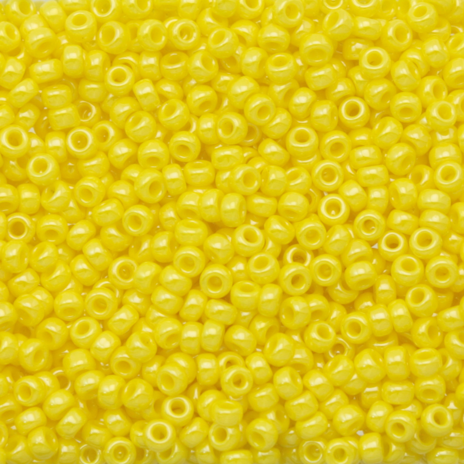 miyuki rocailles 11/0 - opaque luster yellow (422) | 10gr