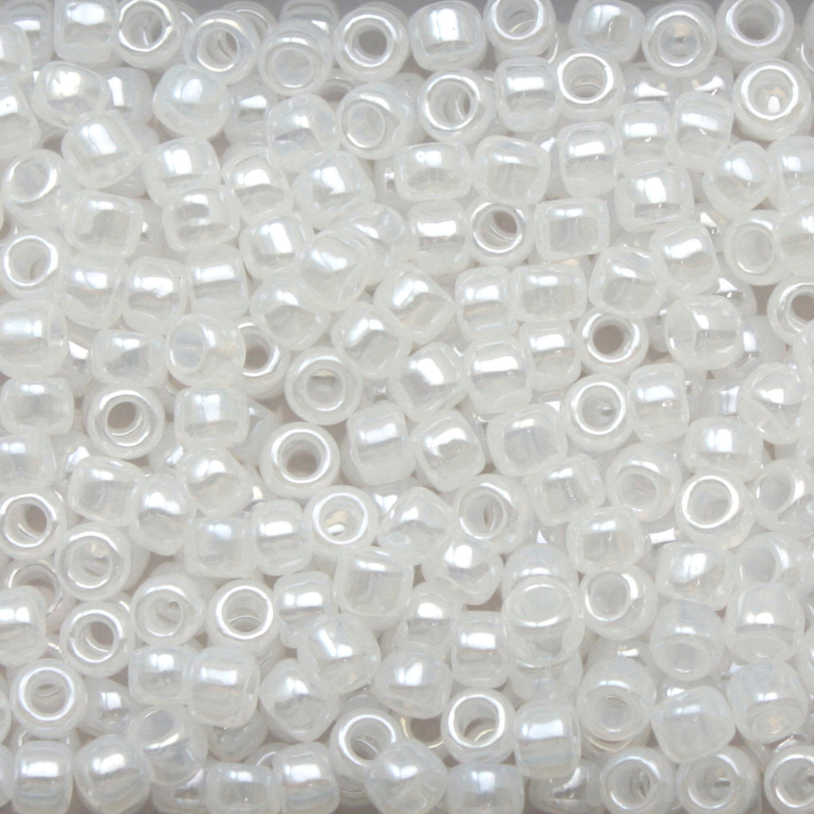 saatperlen toho 8/0 ceylon snowflake (141) | 10gr