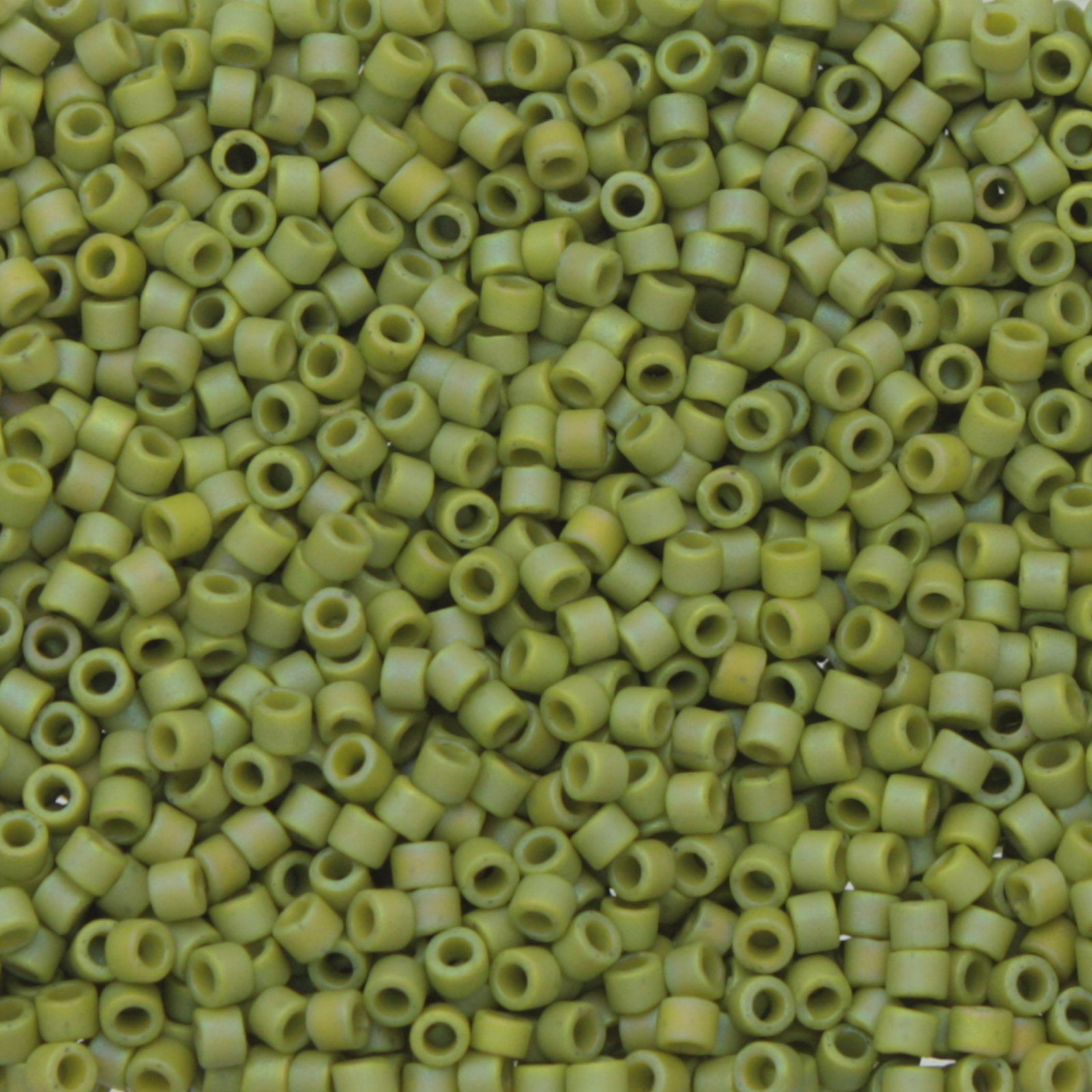 miyuki delica 11/0 - opaque glazed seaweed matte ab | 8gr